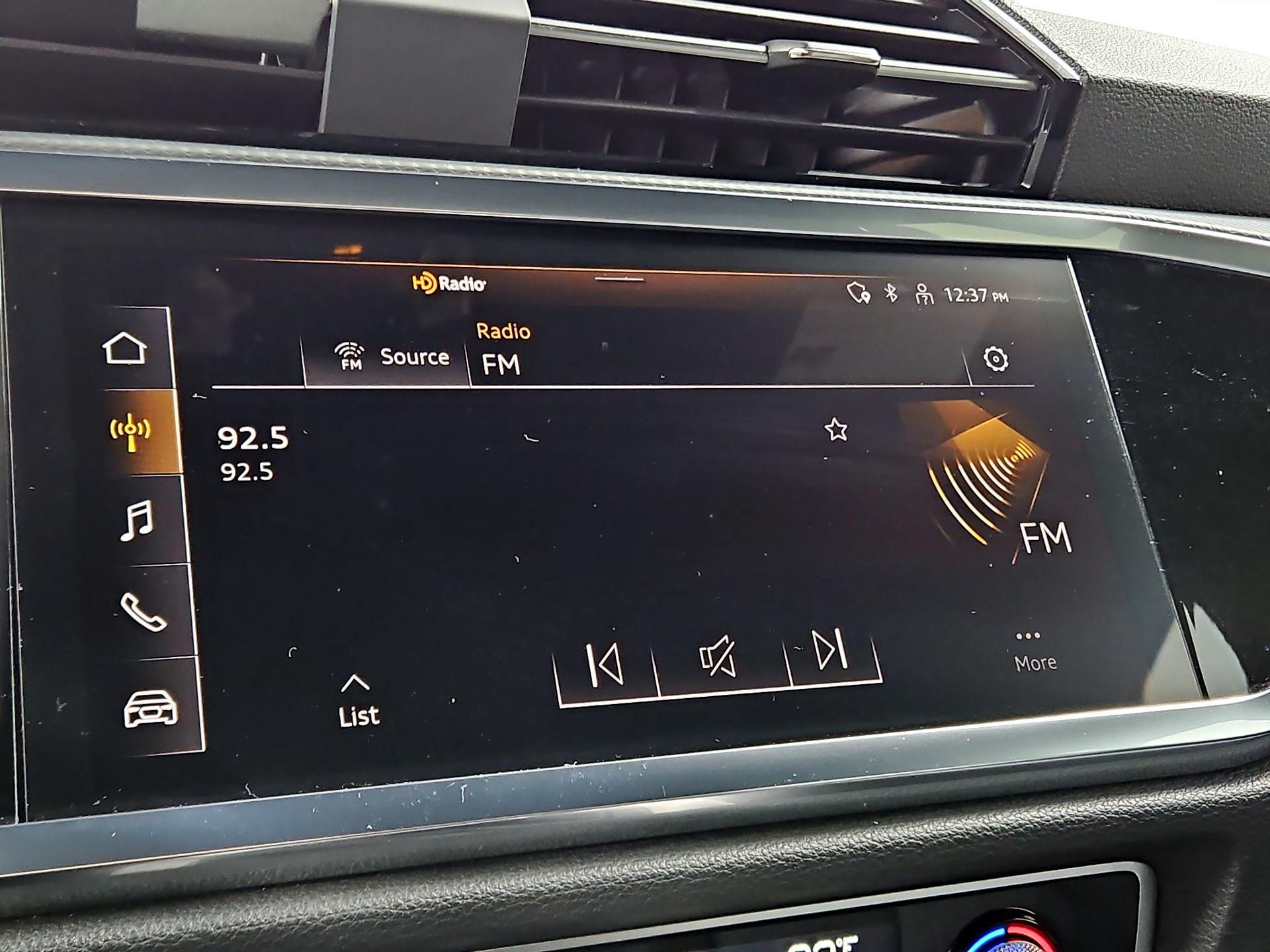 Thumbnail: 2024 Audi Q3 - 15