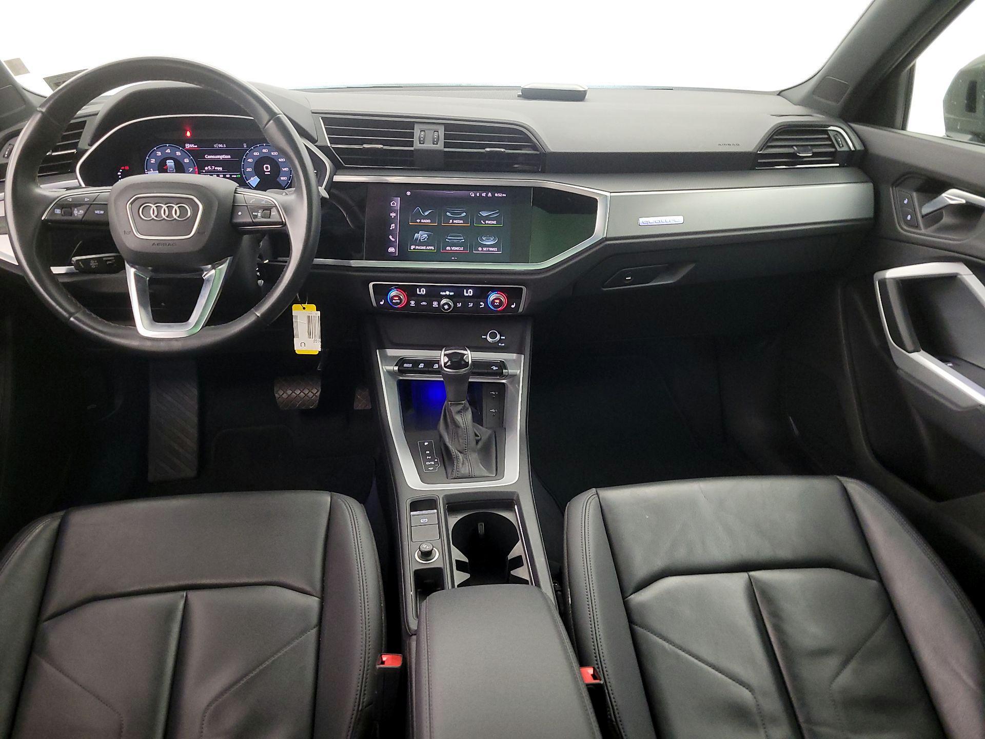 Thumbnail: 2022 Audi Q3 - 9