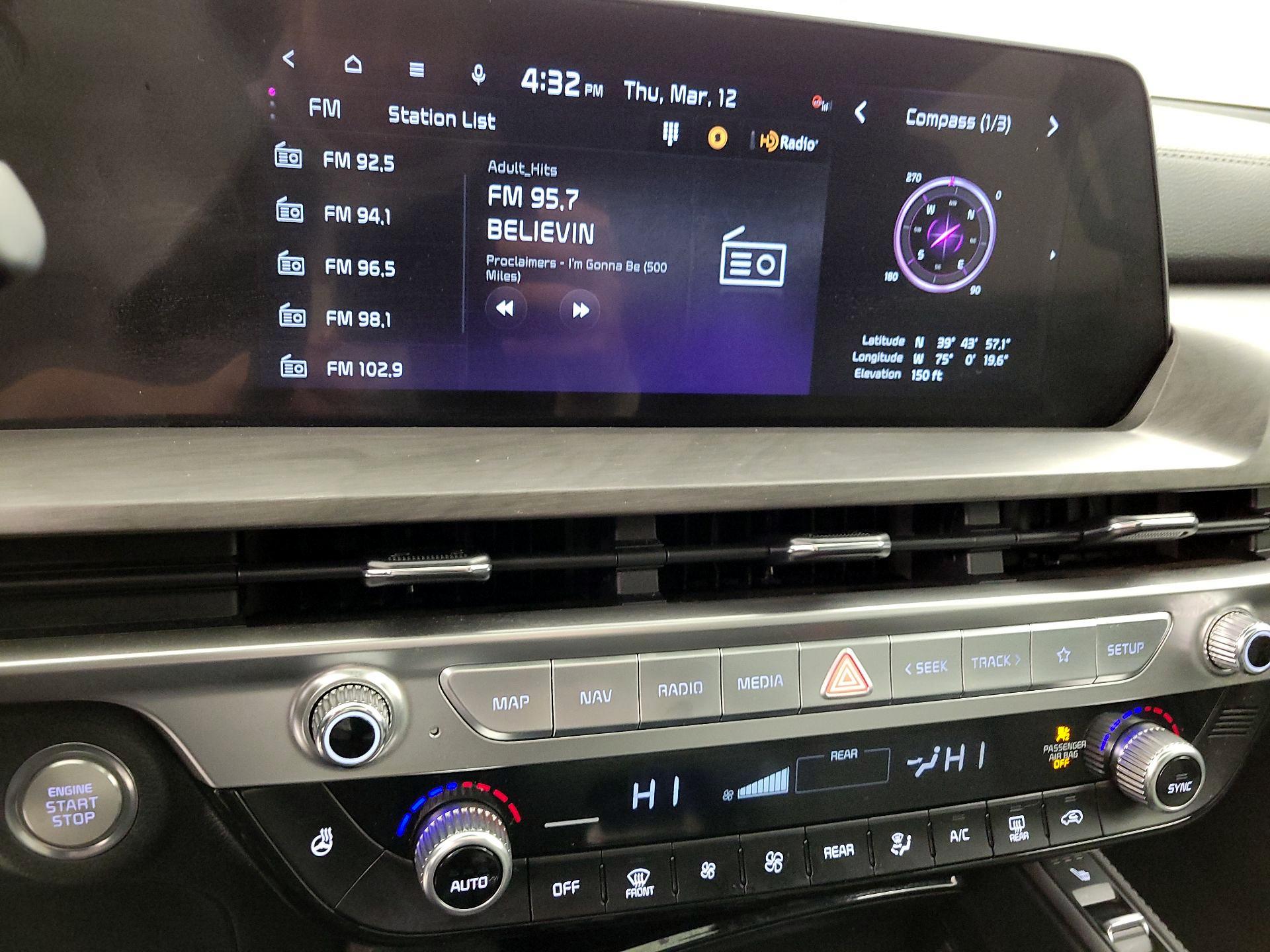 Thumbnail: 2023 Kia Telluride - 16