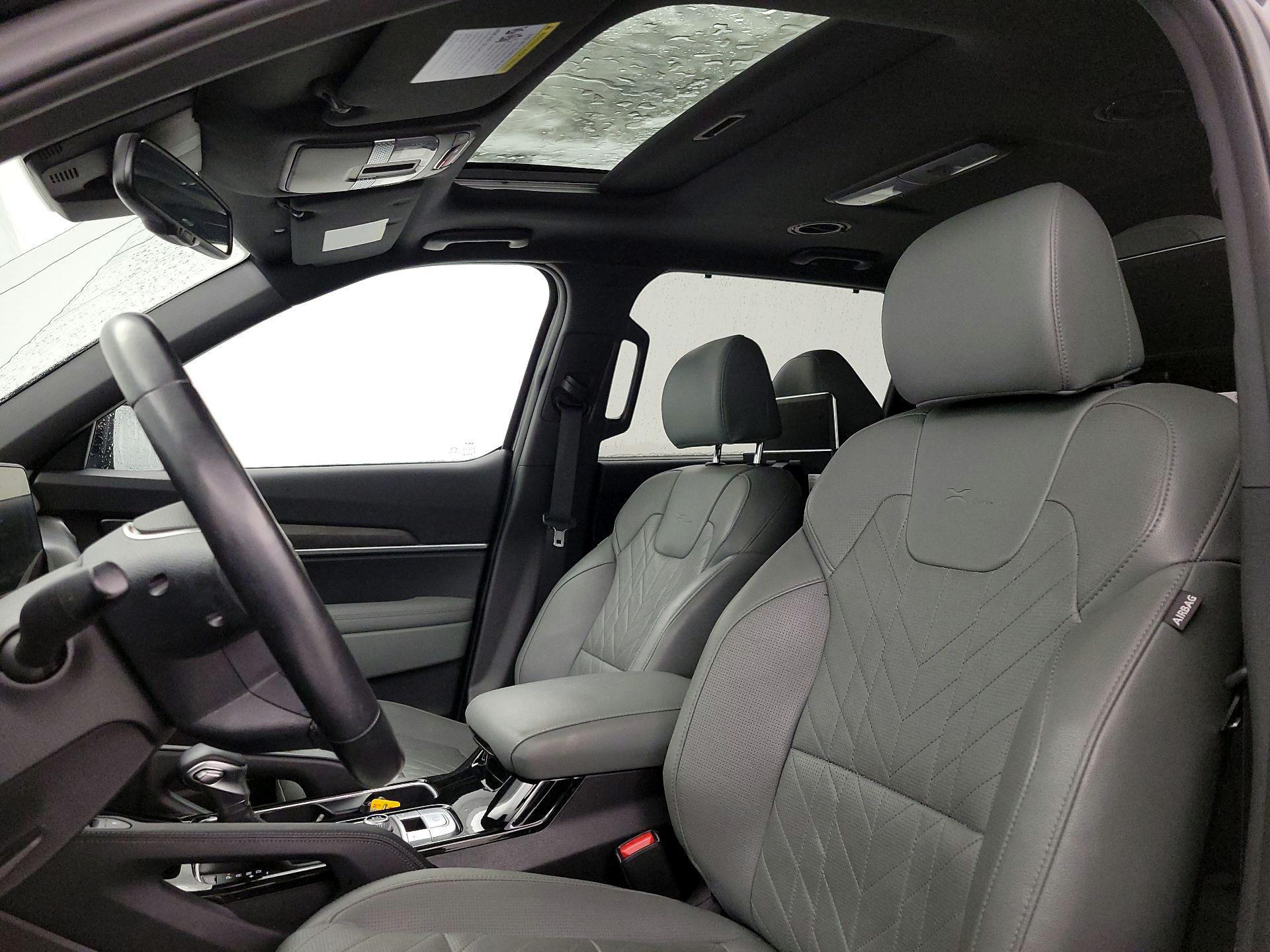 Thumbnail: 2023 Kia Telluride - 20