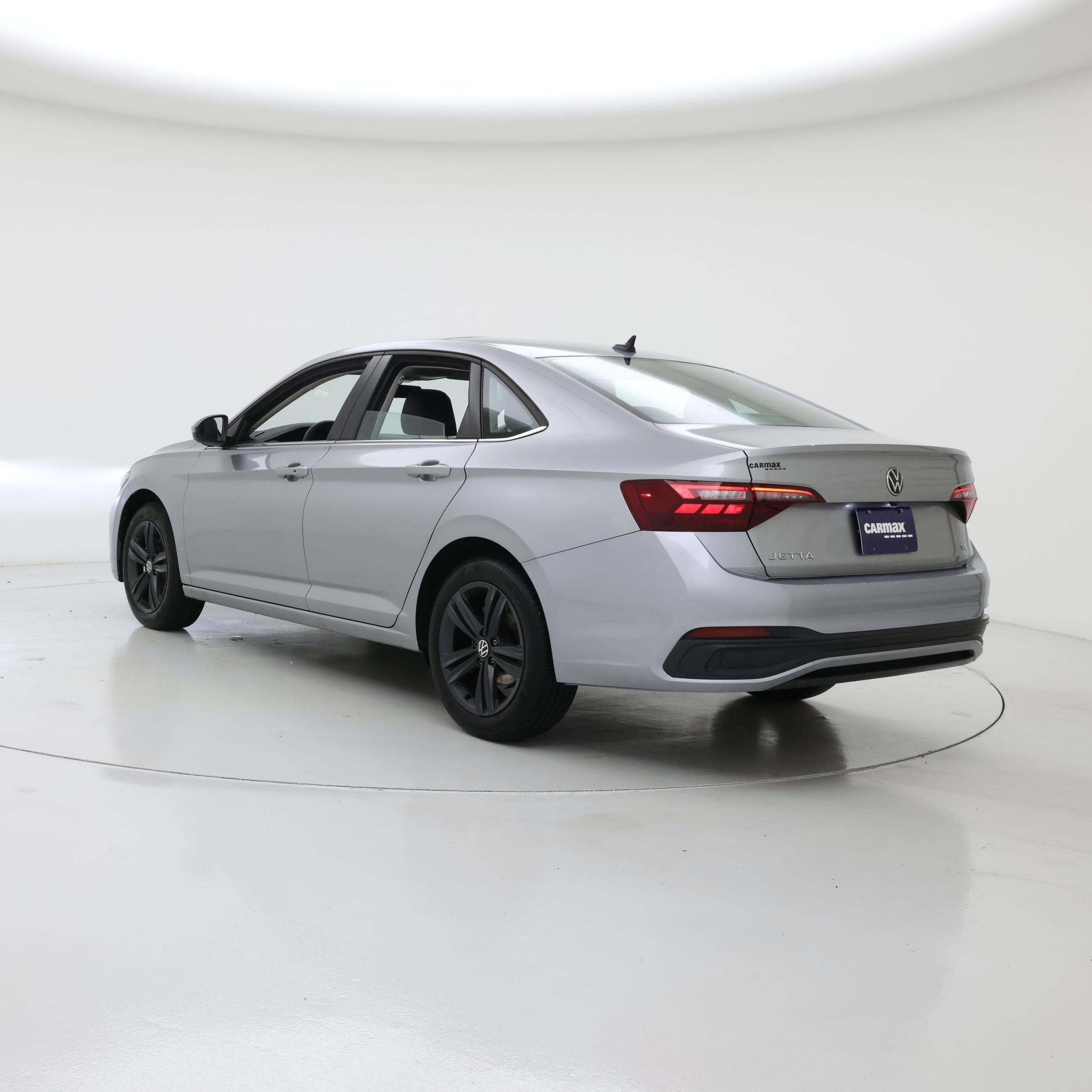 Thumbnail: 2023 Volkswagen Jetta - 2