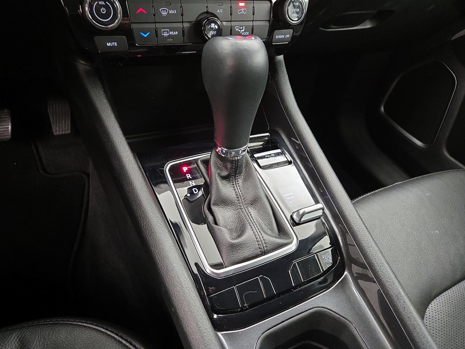 Thumbnail: 2022 Jeep Compass - 17