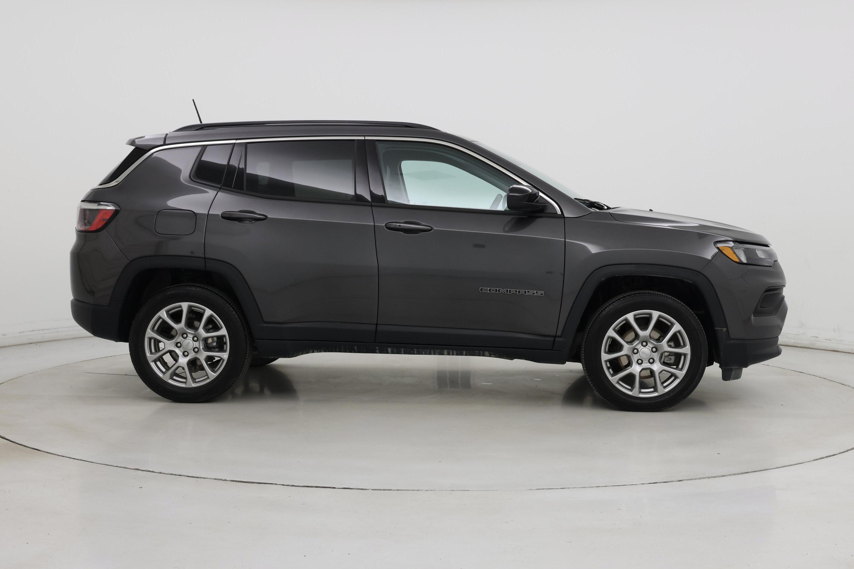 Thumbnail: 2022 Jeep Compass - 7