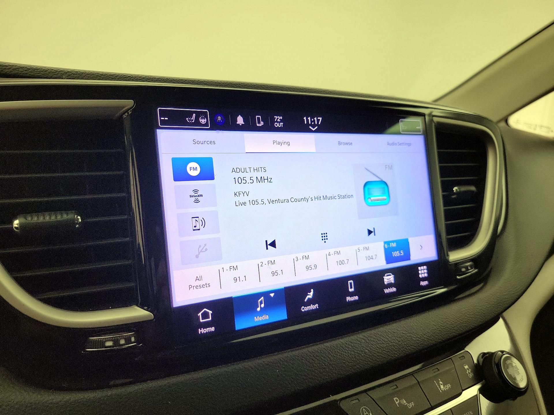 Thumbnail: 2022 Chrysler Pacifica - 15