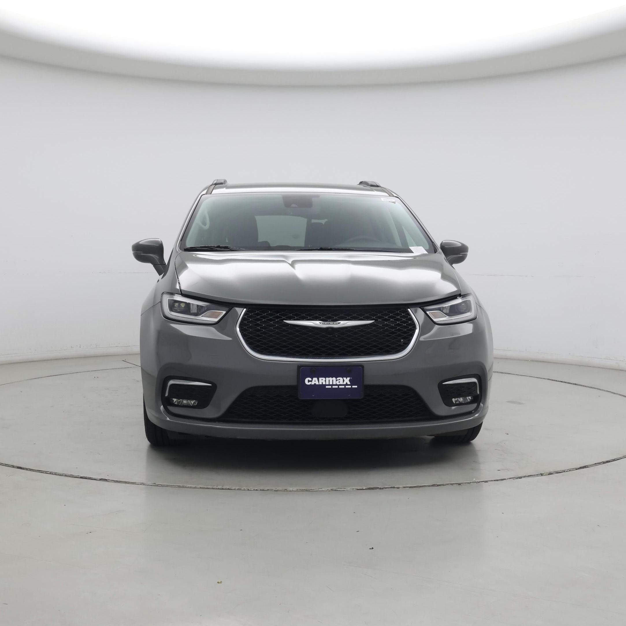 Thumbnail: 2022 Chrysler Pacifica - 5