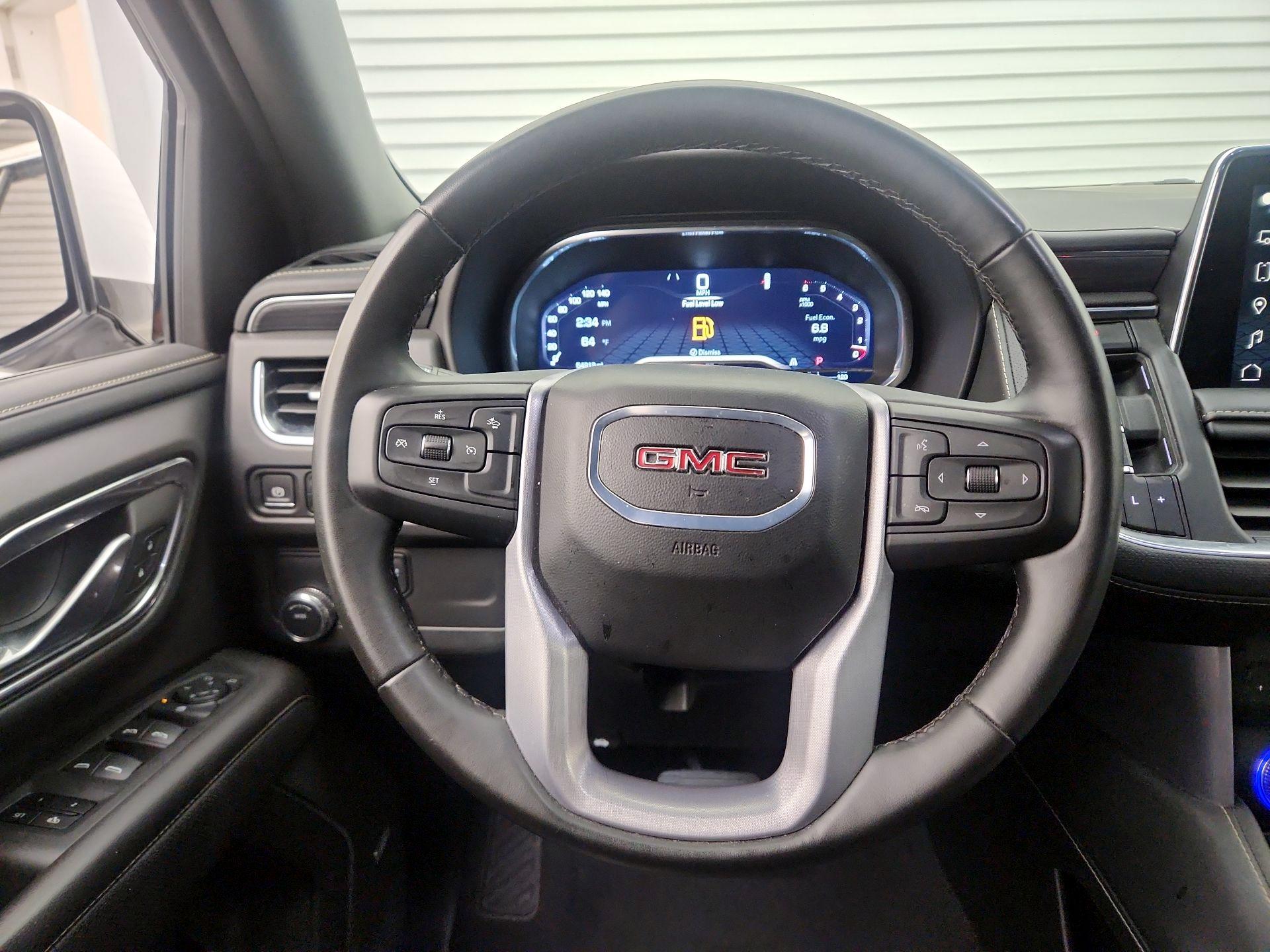 Thumbnail: 2024 GMC Yukon XL - 10
