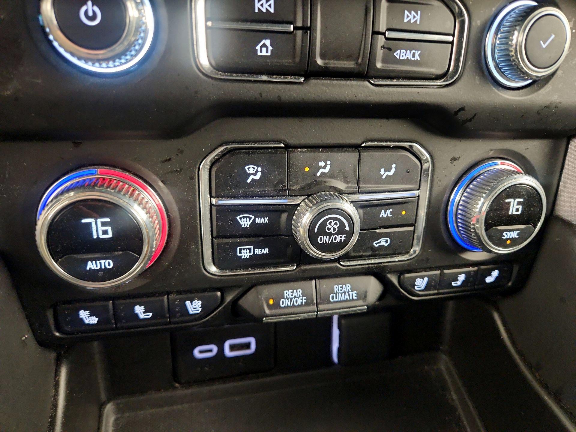 Thumbnail: 2024 GMC Yukon XL - 16