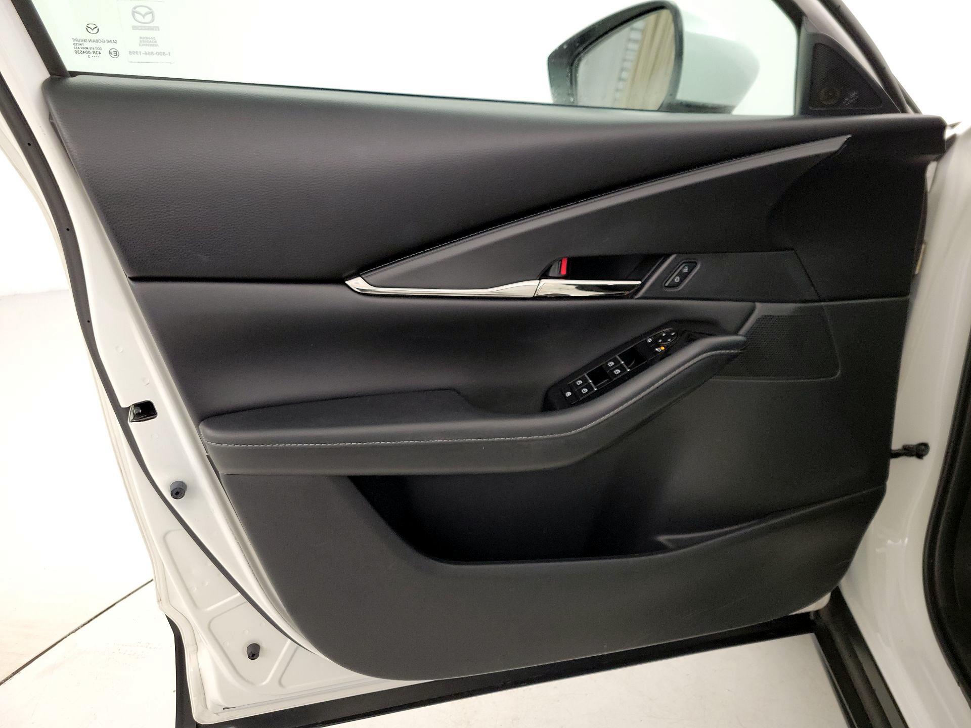 Thumbnail: 2023 Mazda CX-30 - 12