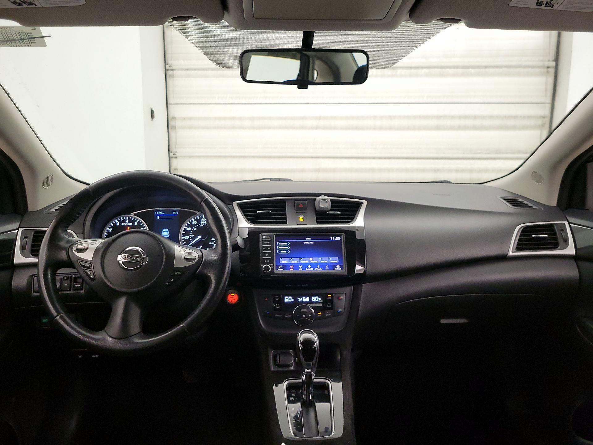 Thumbnail: 2019 Nissan Sentra - 9