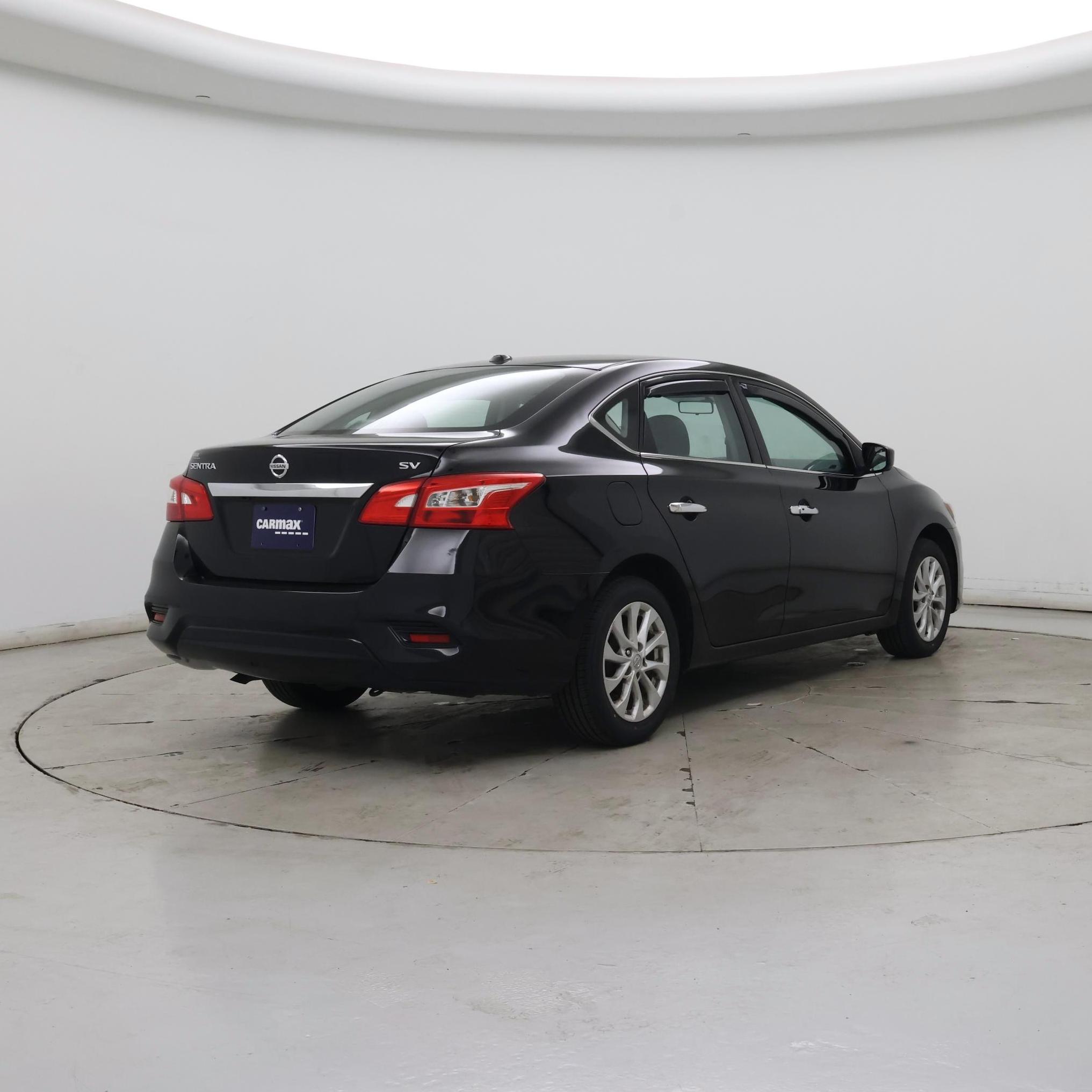 Thumbnail: 2019 Nissan Sentra - 8