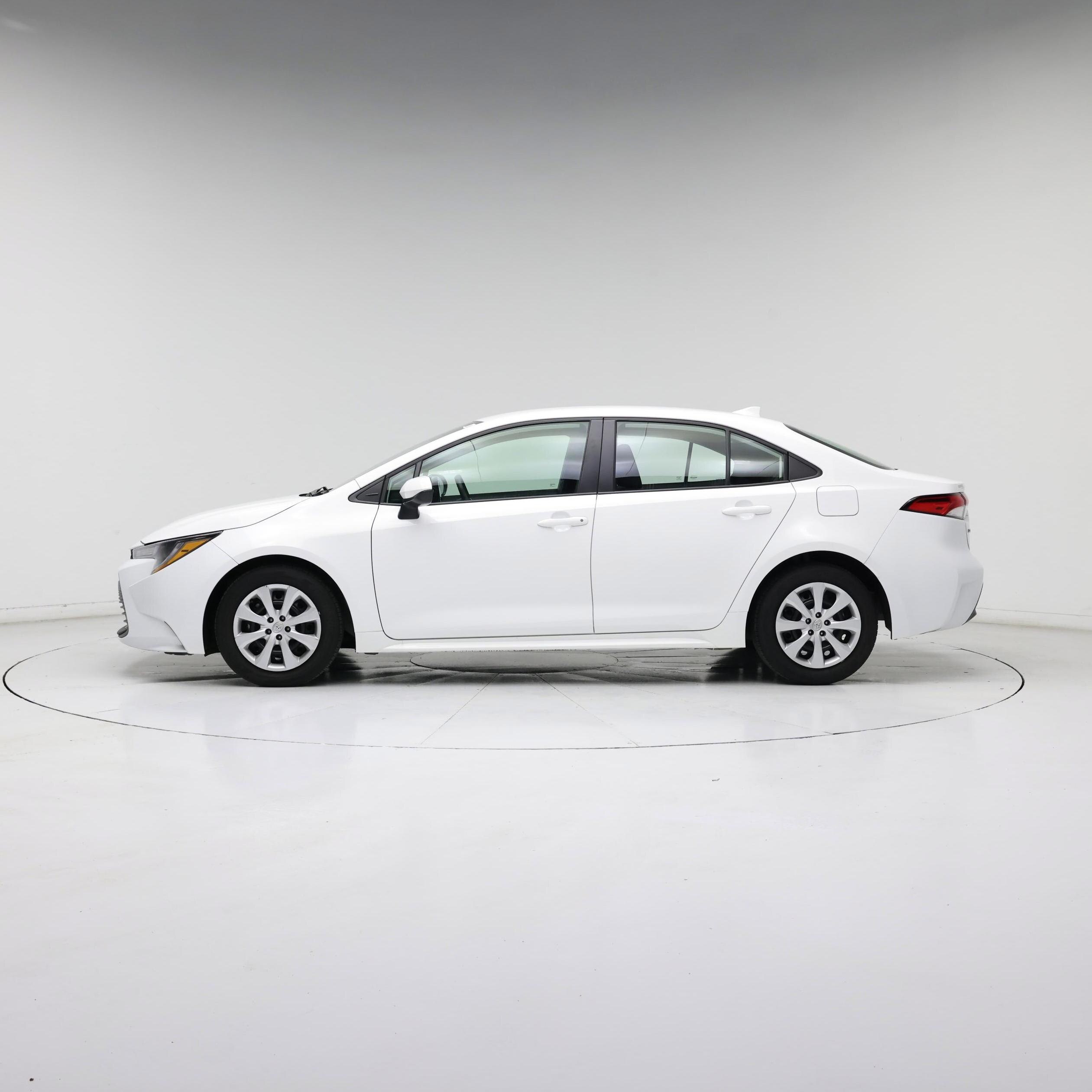 Thumbnail: 2025 Toyota Corolla - 3