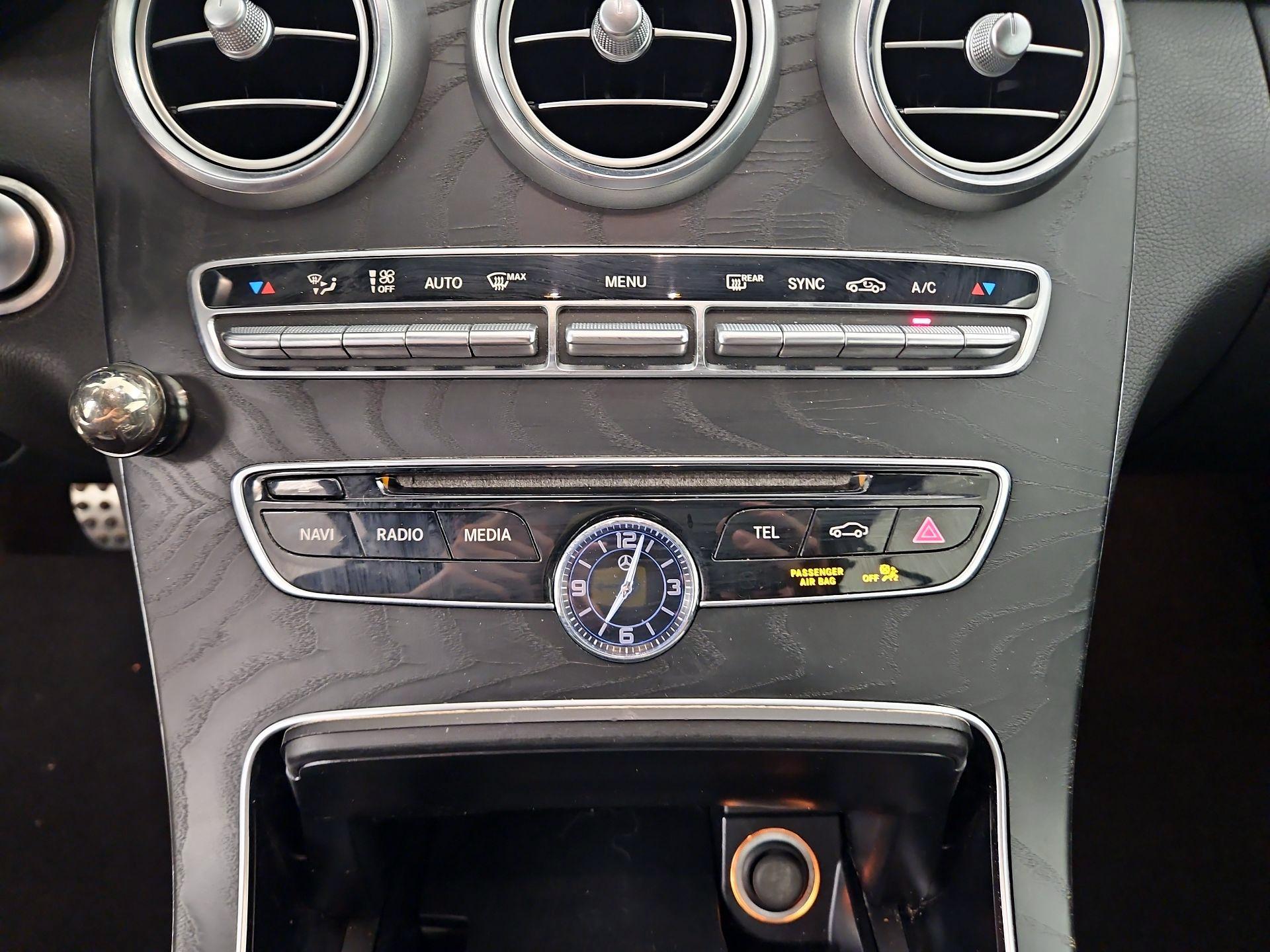 Thumbnail: 2018 Mercedes-Benz C-Class - 16