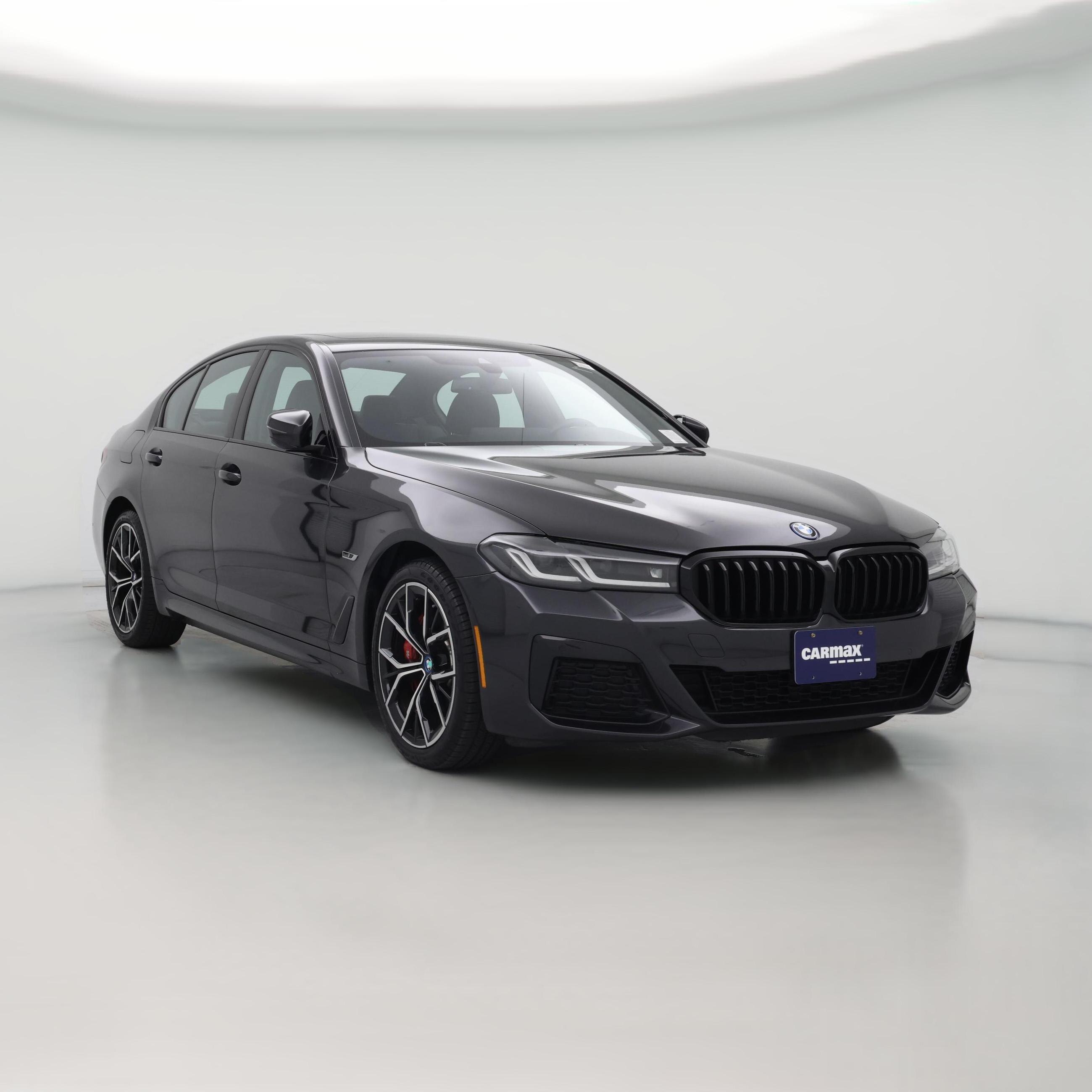 Thumbnail: 2023 BMW 5 Series - 1