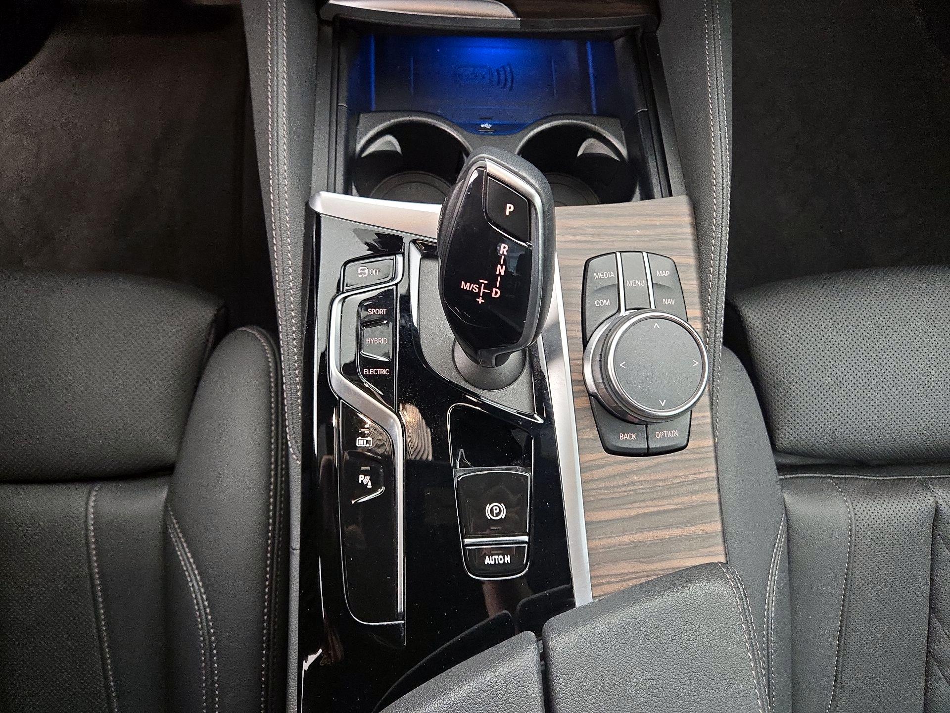 Thumbnail: 2023 BMW 5 Series - 18