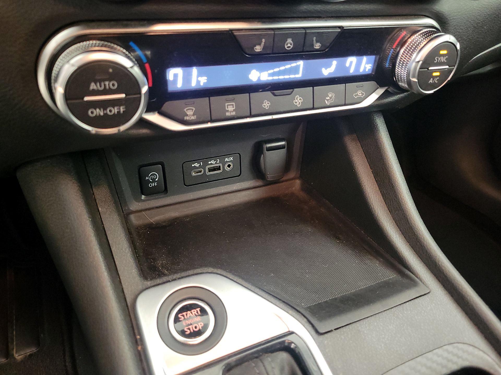 Thumbnail: 2024 Nissan Sentra - 16