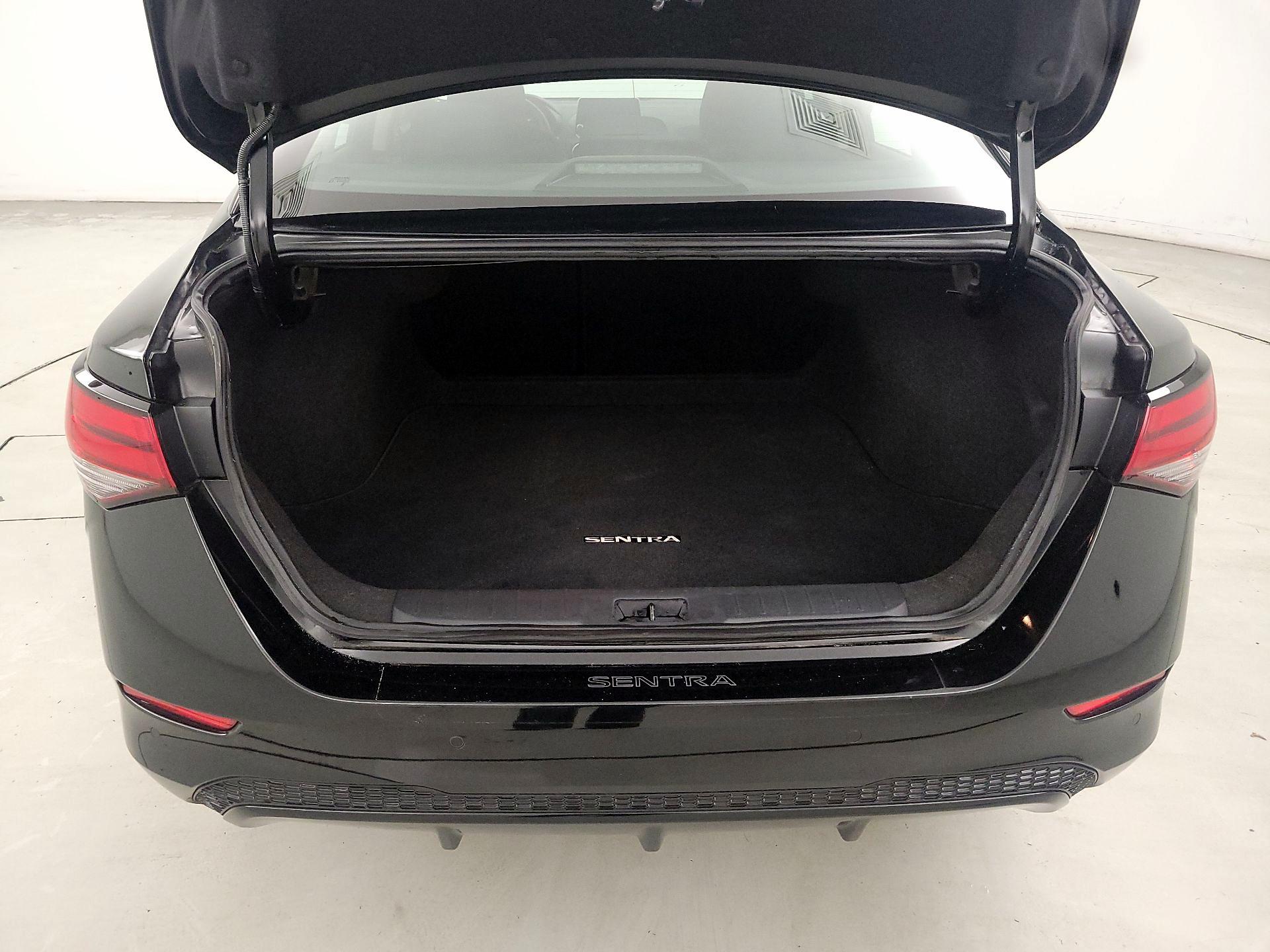 Thumbnail: 2024 Nissan Sentra - 20