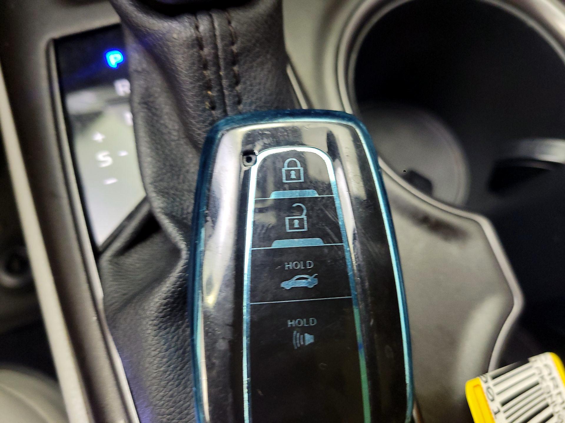 Thumbnail: 2022 Toyota Camry - 20