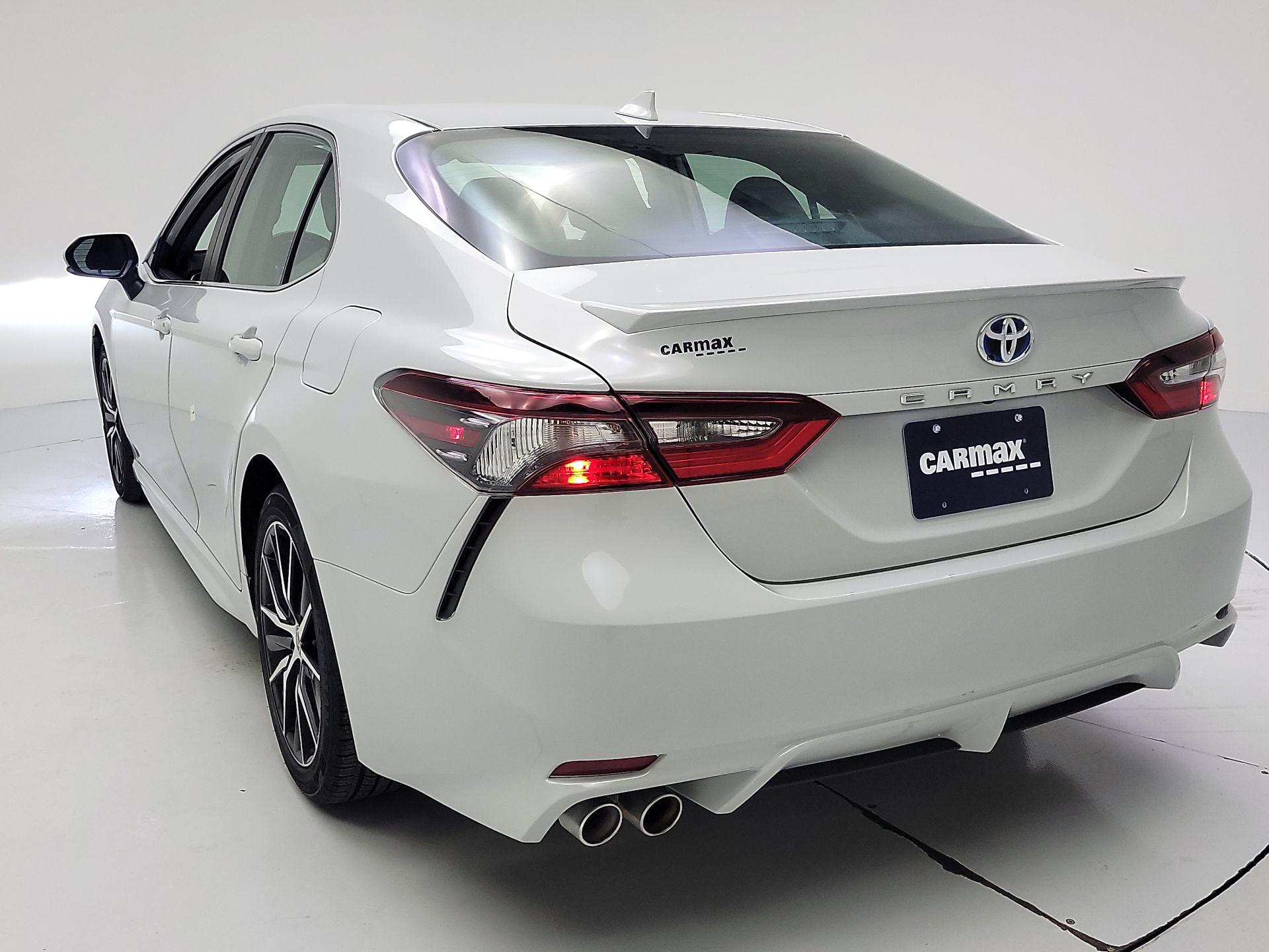 Thumbnail: 2022 Toyota Camry - 7