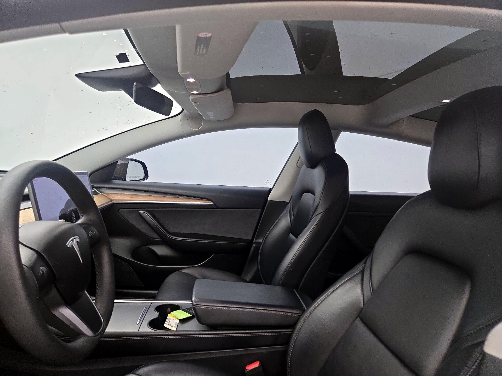 Thumbnail: 2022 Tesla Model 3 - 19