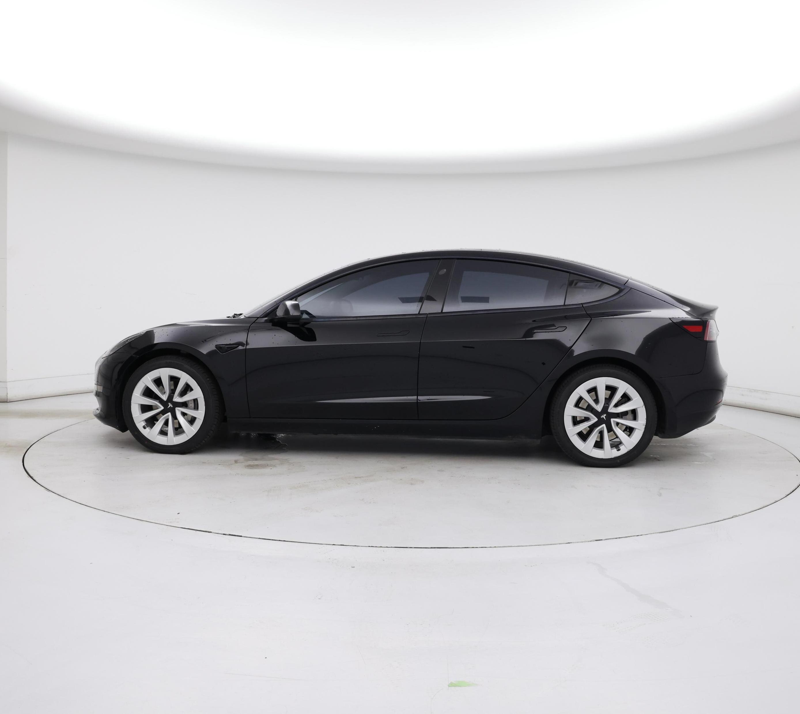Thumbnail: 2022 Tesla Model 3 - 3