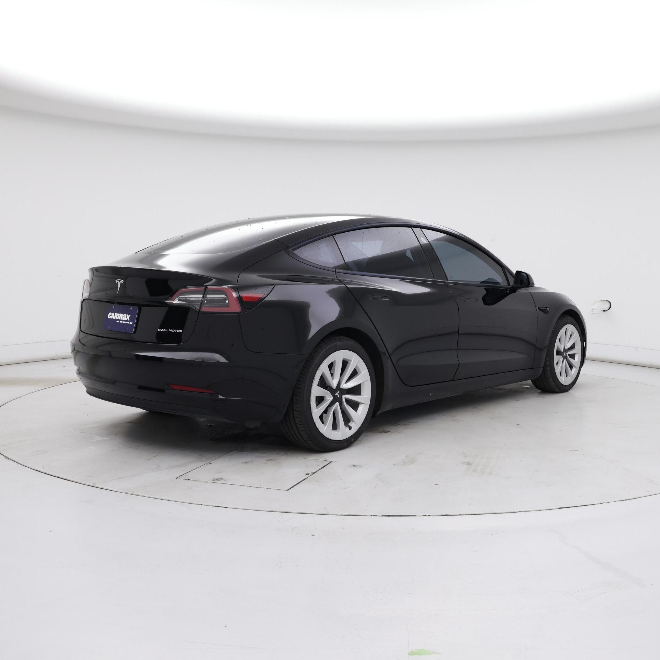 Thumbnail: 2022 Tesla Model 3 - 8
