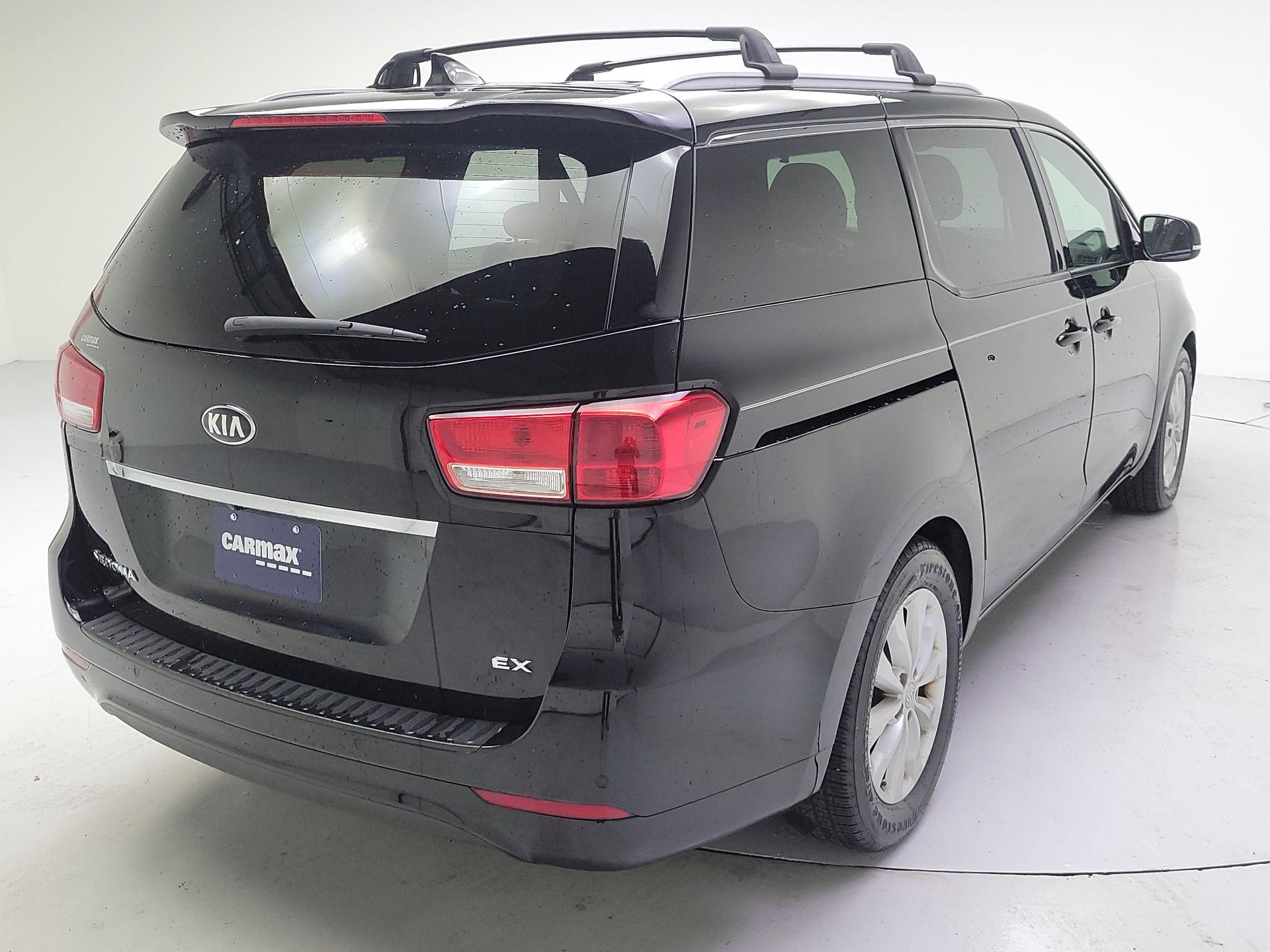 Thumbnail: 2015 Kia Sedona - 5