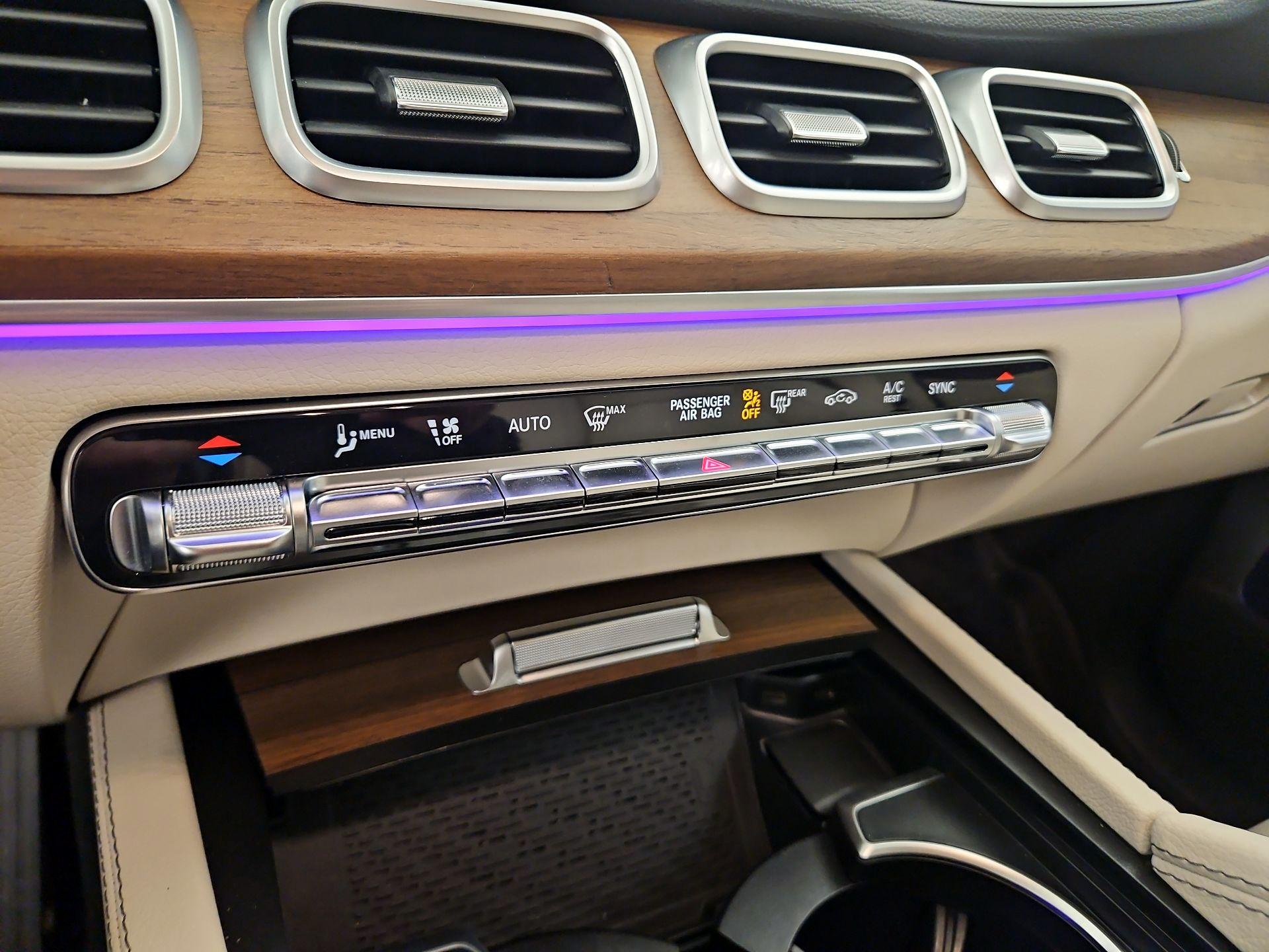 Thumbnail: 2023 Mercedes-Benz GLE - 17