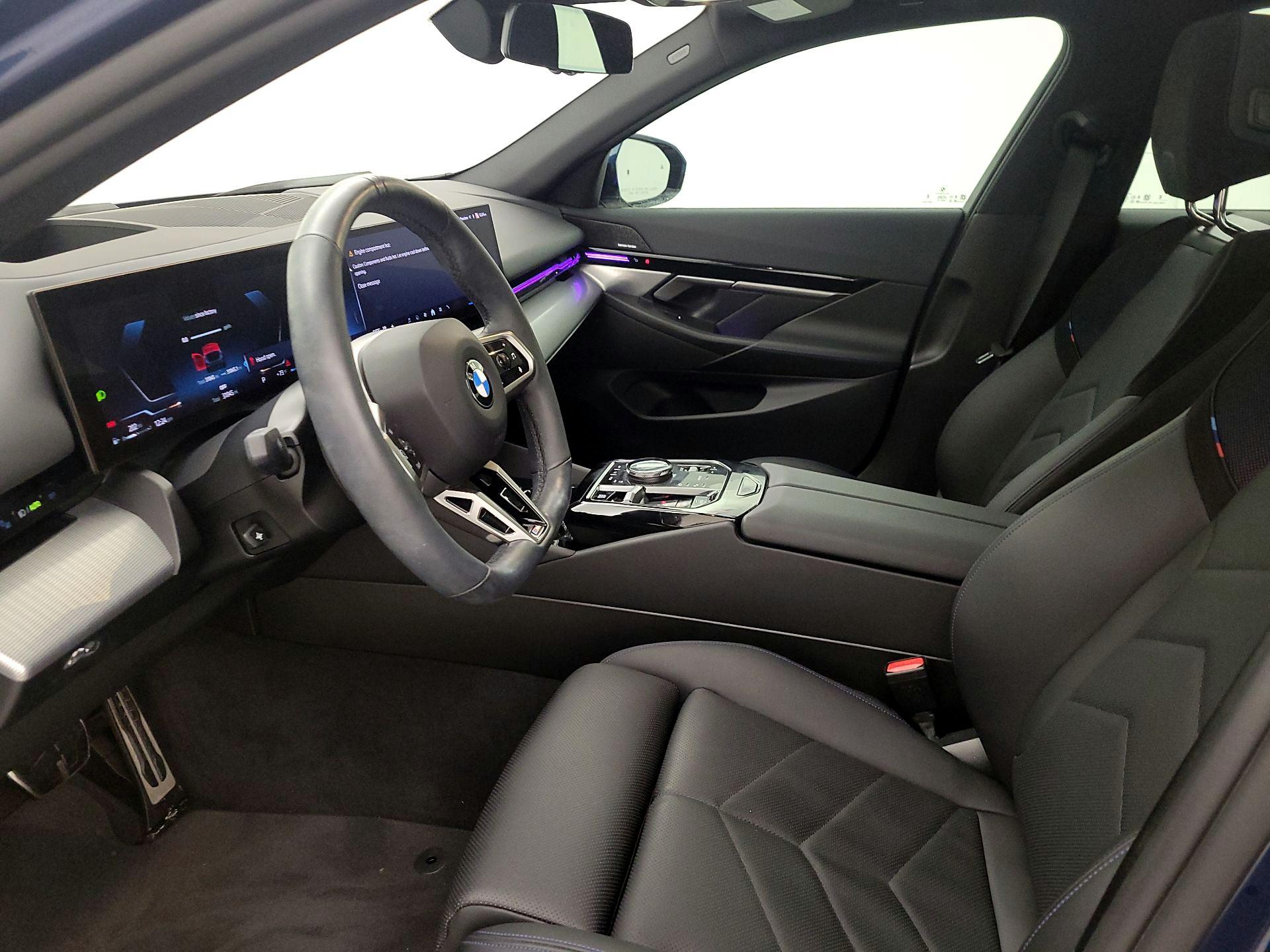 Thumbnail: 2024 BMW 5 Series - 11