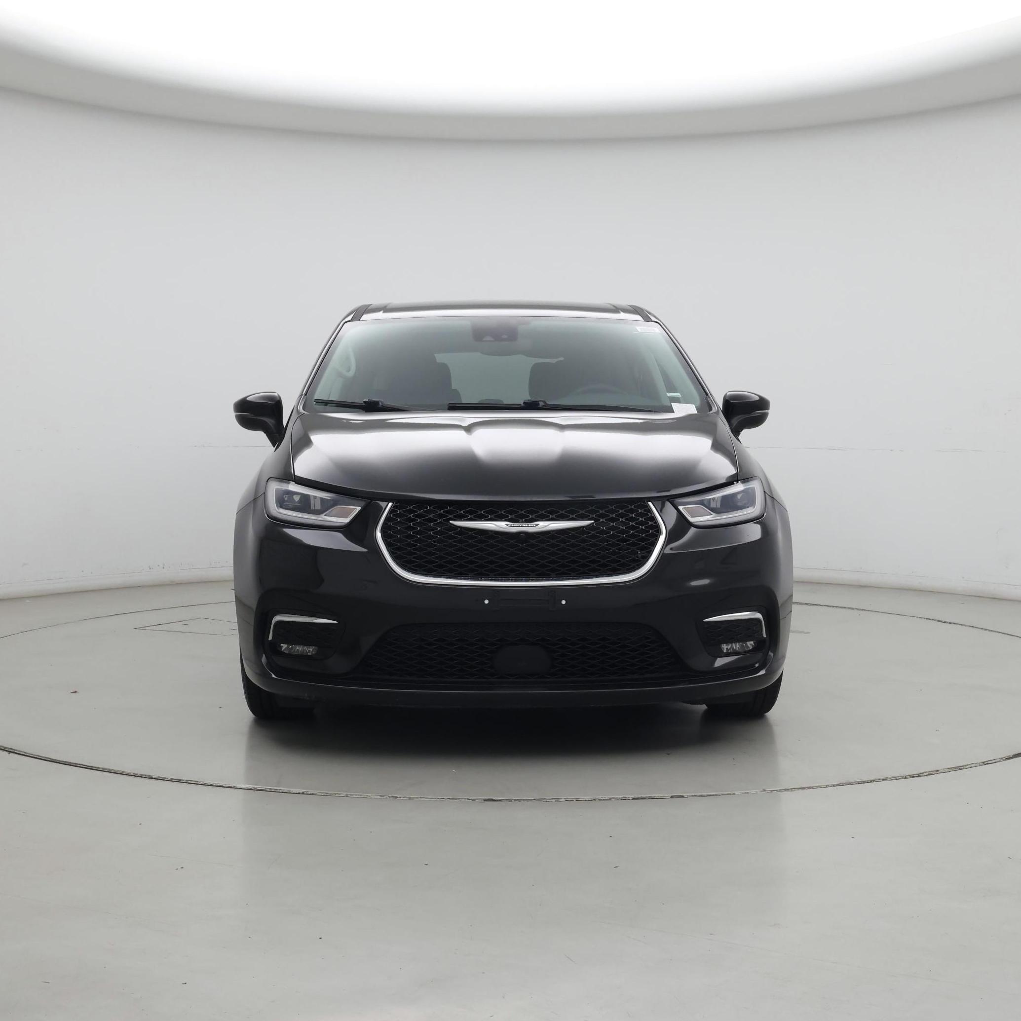 Thumbnail: 2023 Chrysler Pacifica - 5