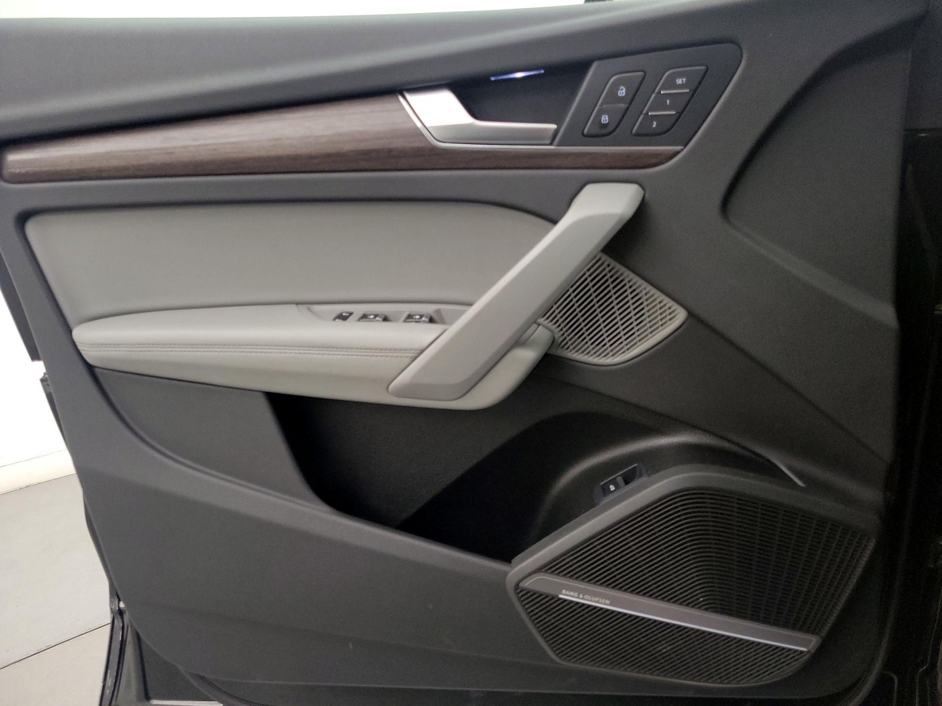 Thumbnail: 2024 Audi Q5 - 12