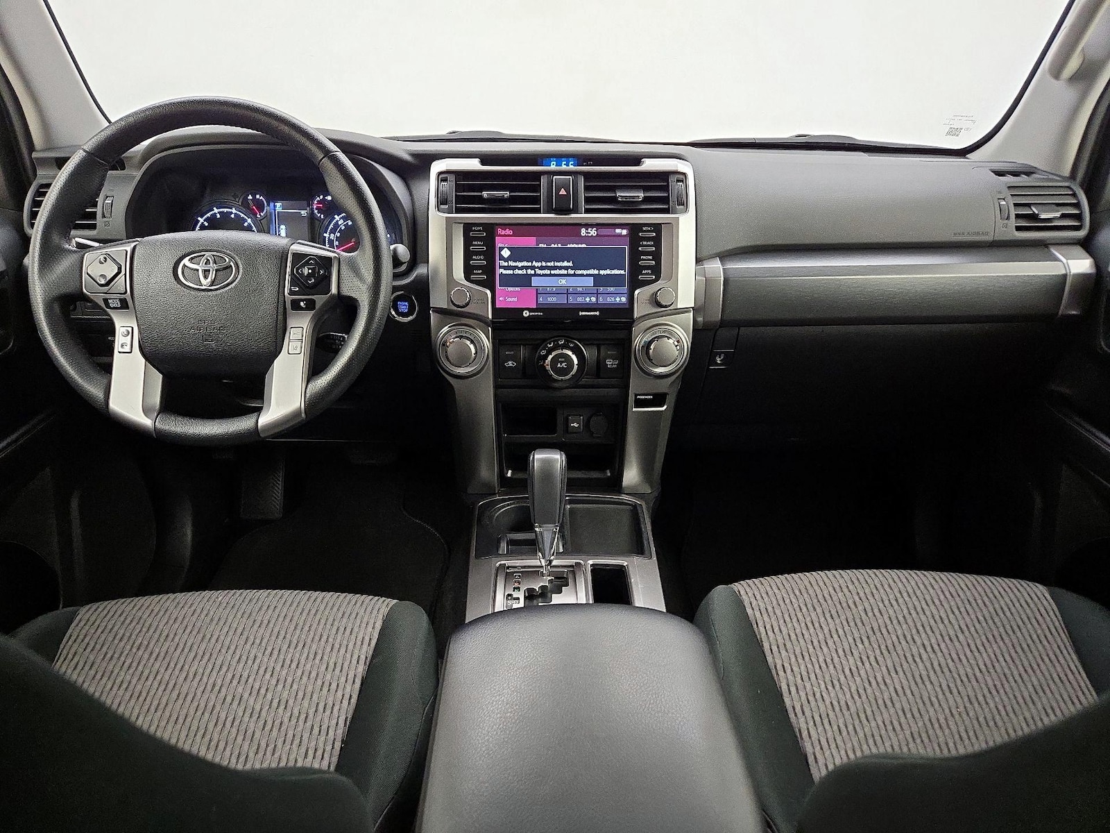 2023 Toyota 4Runner SR5 - Photo 10