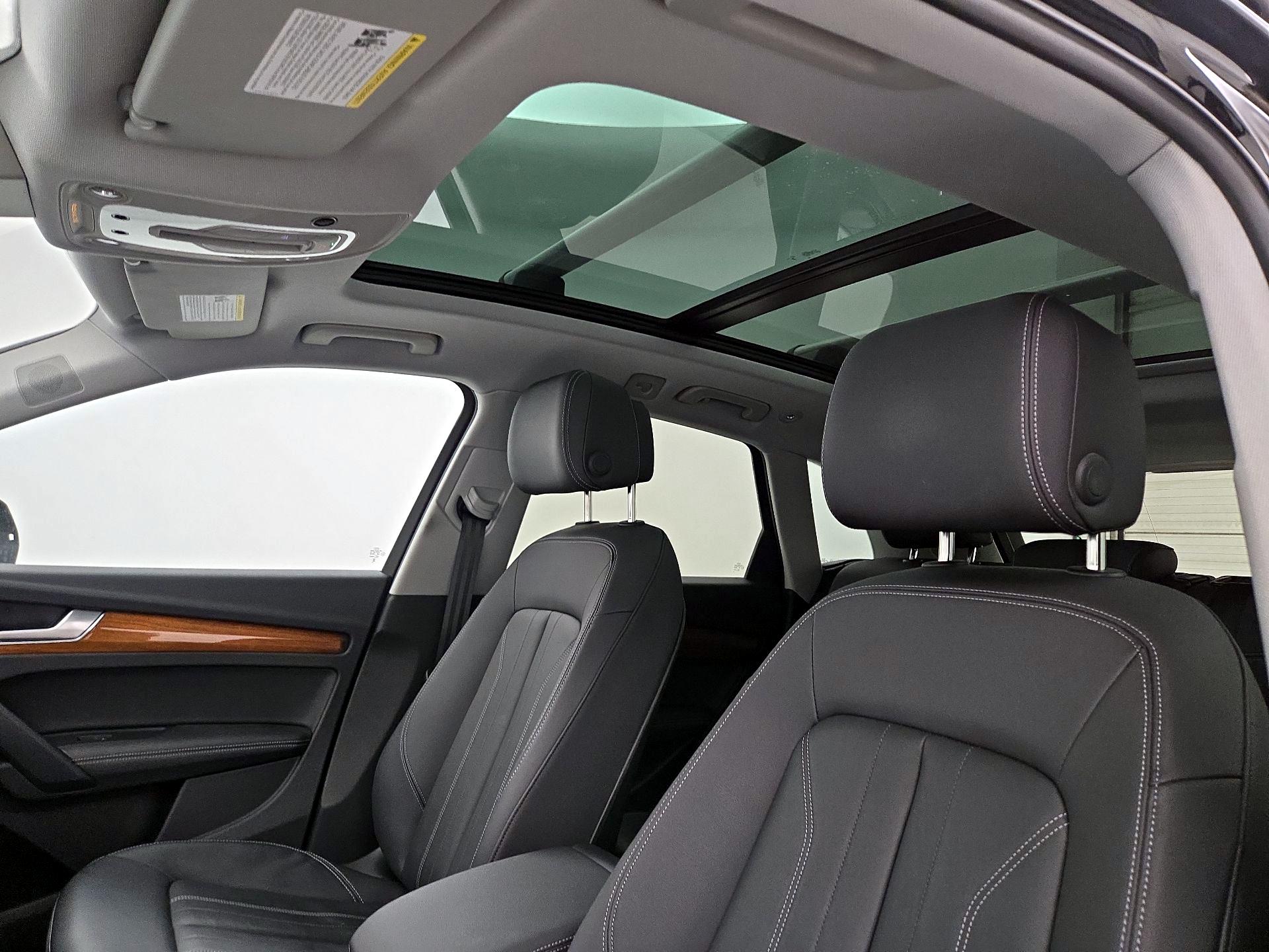 Thumbnail: 2023 Audi Q5 - 19