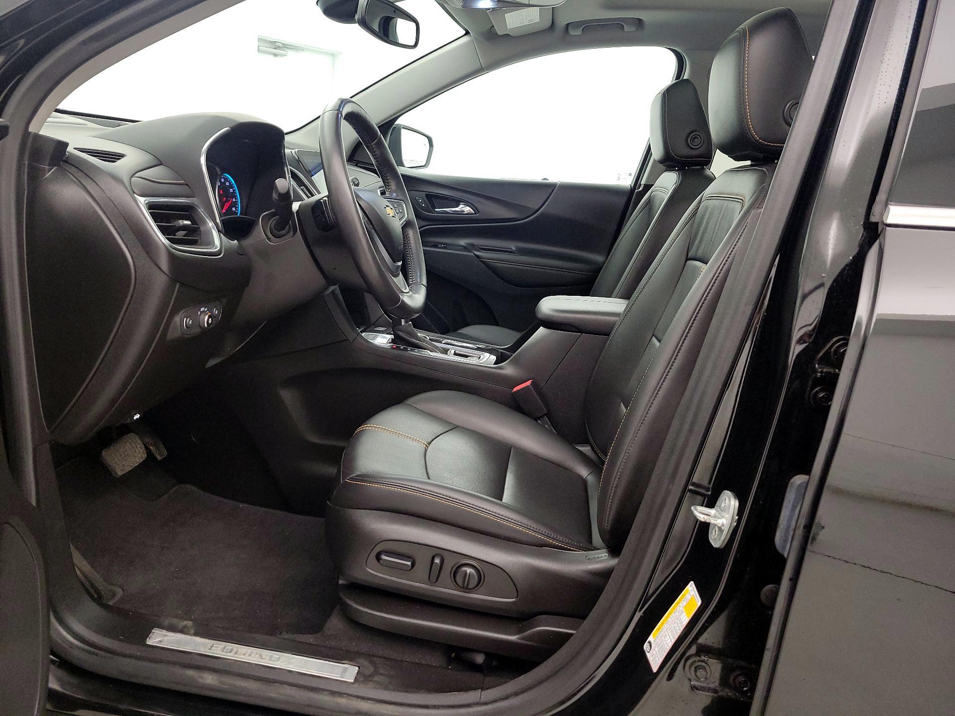 Thumbnail: 2022 Chevrolet Equinox - 11