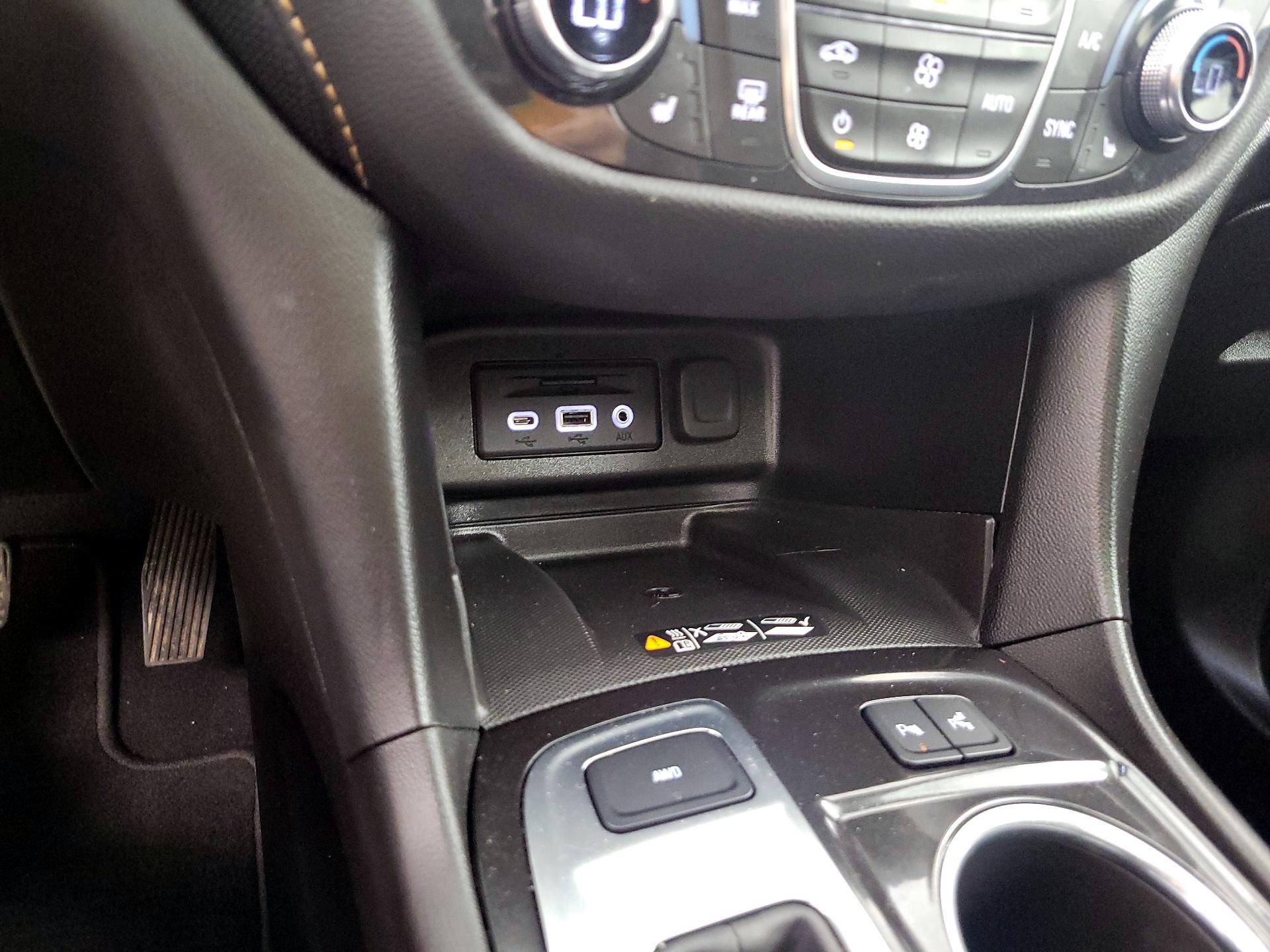 Thumbnail: 2022 Chevrolet Equinox - 19