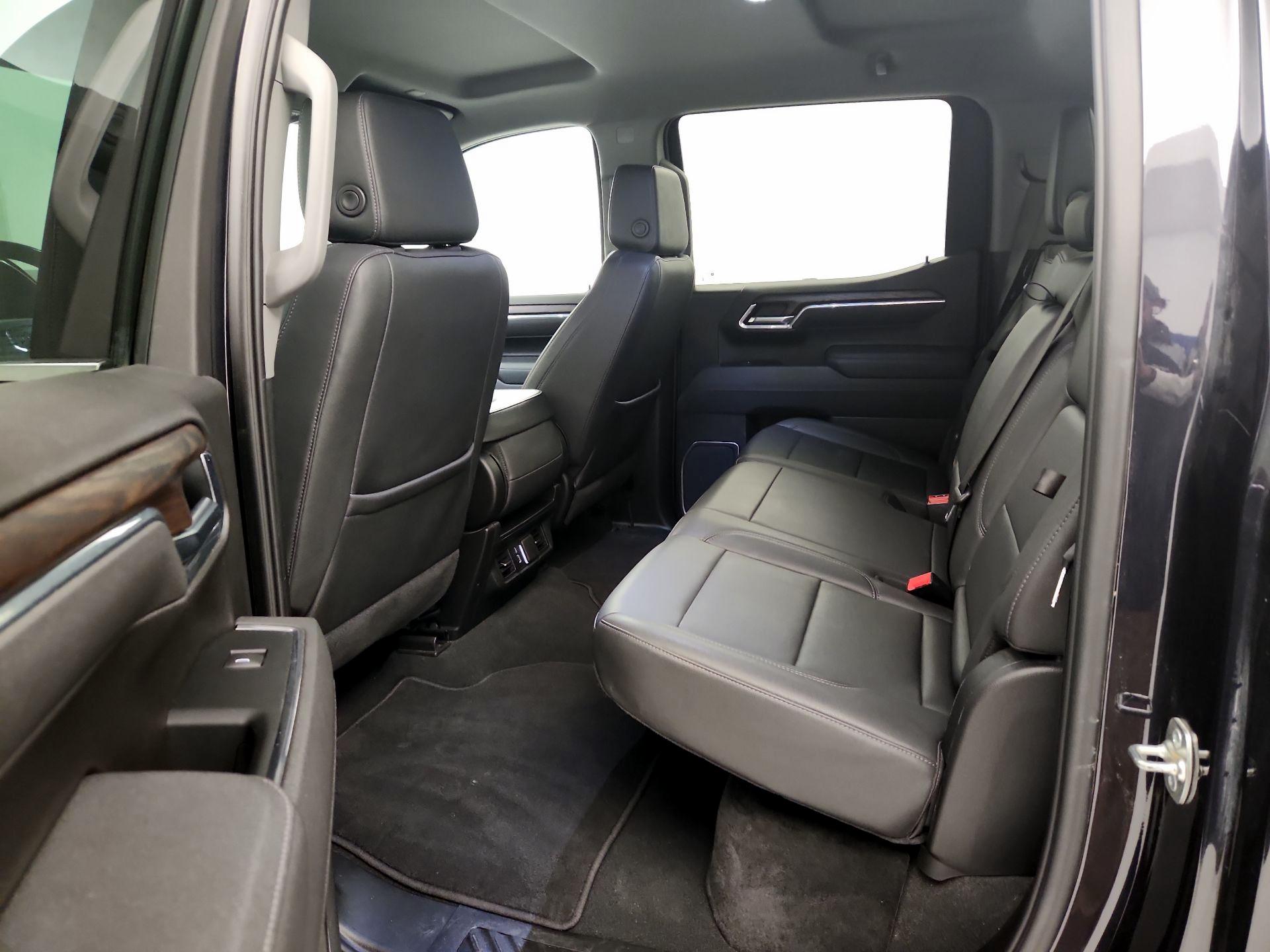 Thumbnail: 2025 GMC Sierra 1500 - 19