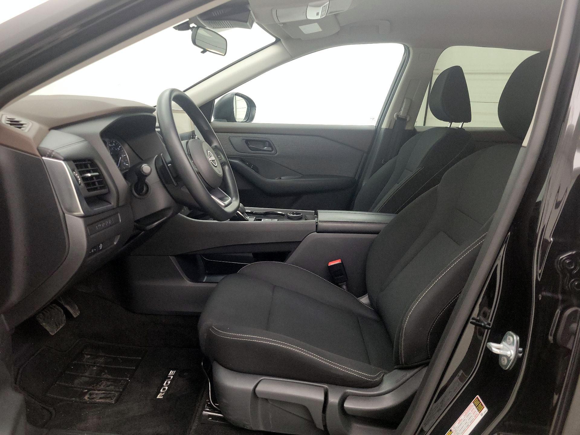 Thumbnail: 2023 Nissan Rogue - 11