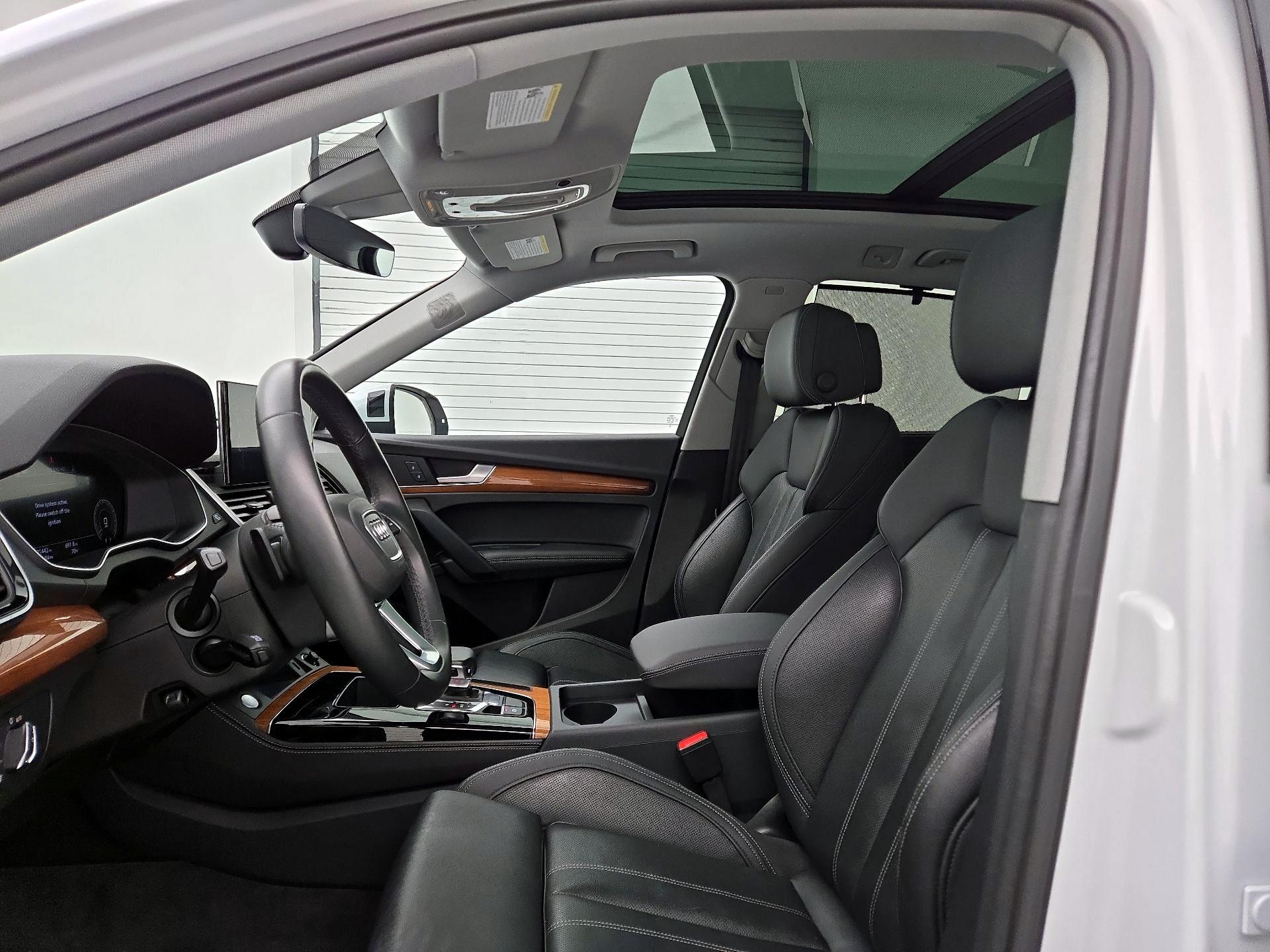 Thumbnail: 2023 Audi Q5 - 20