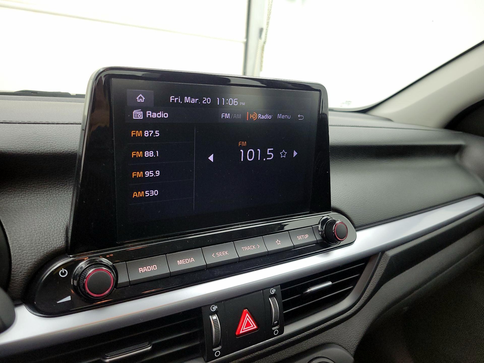 Thumbnail: 2023 Kia Forte - 15