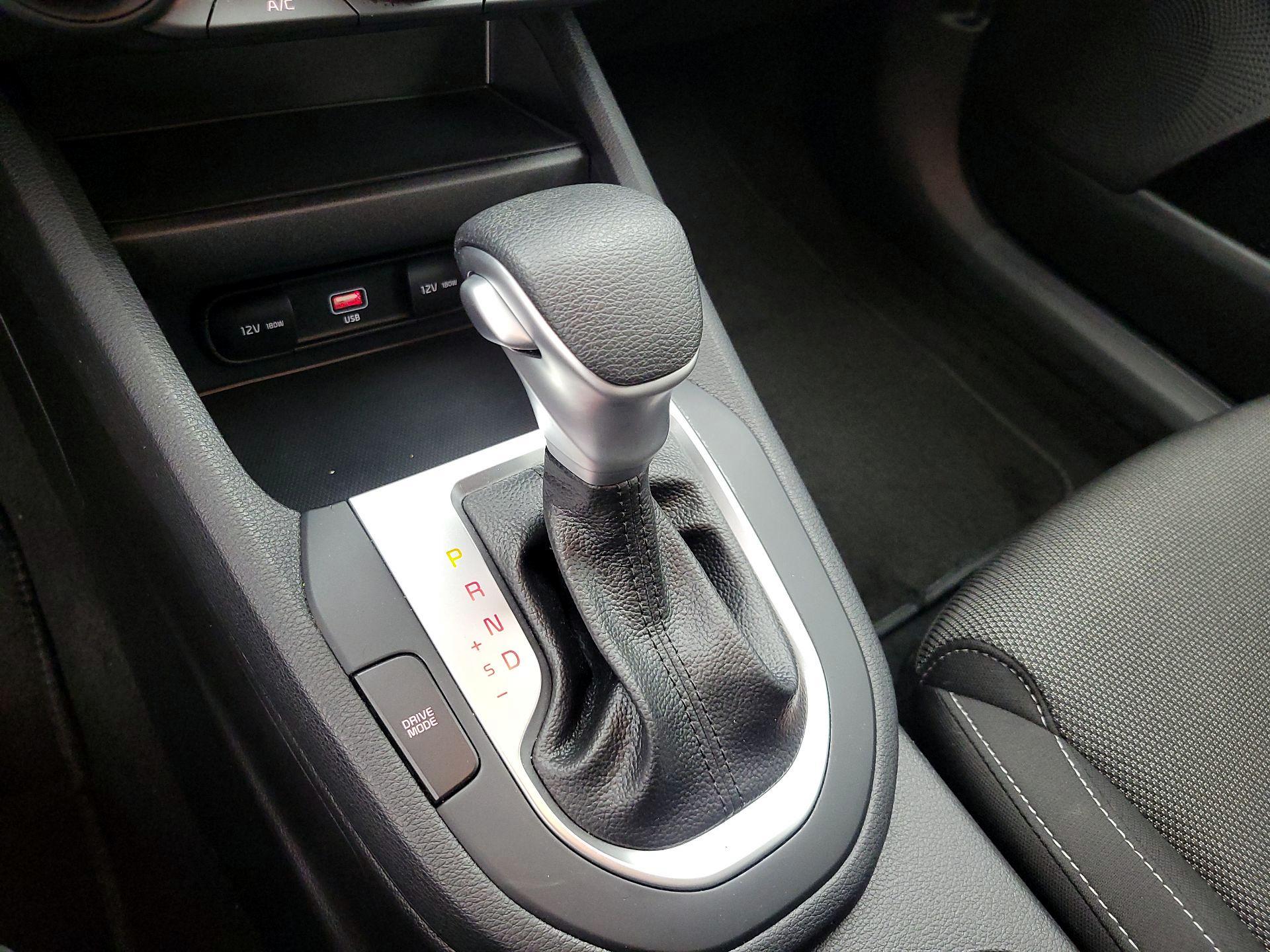 Thumbnail: 2023 Kia Forte - 17