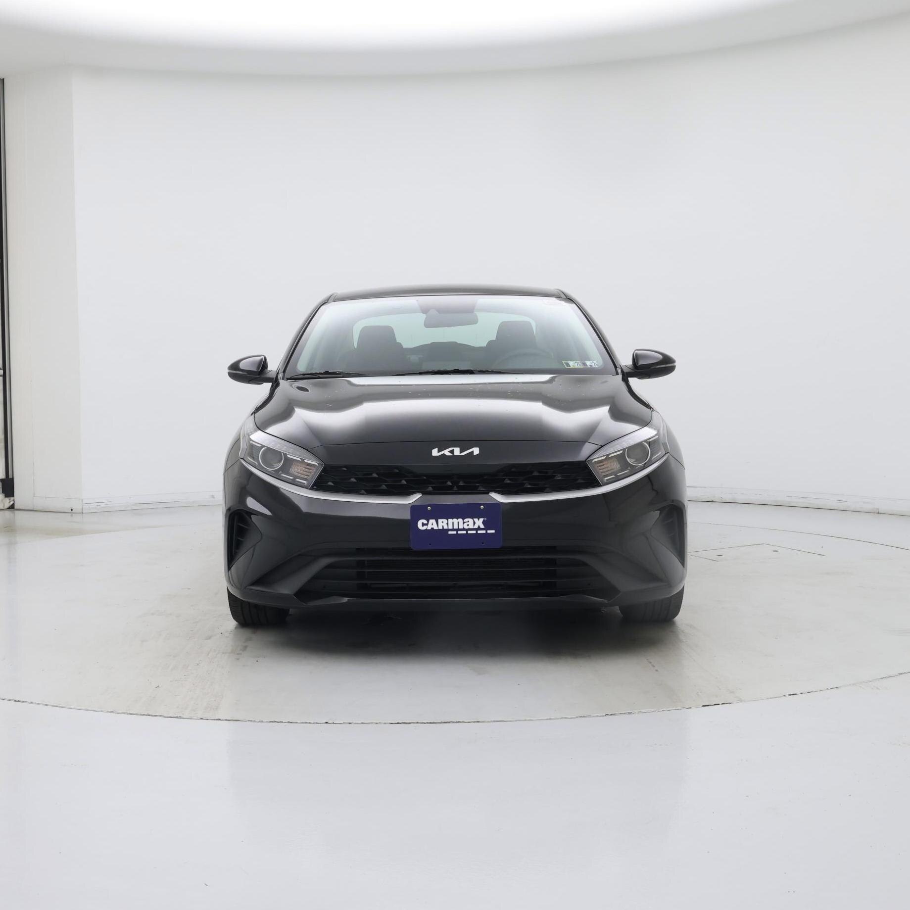 Thumbnail: 2023 Kia Forte - 5