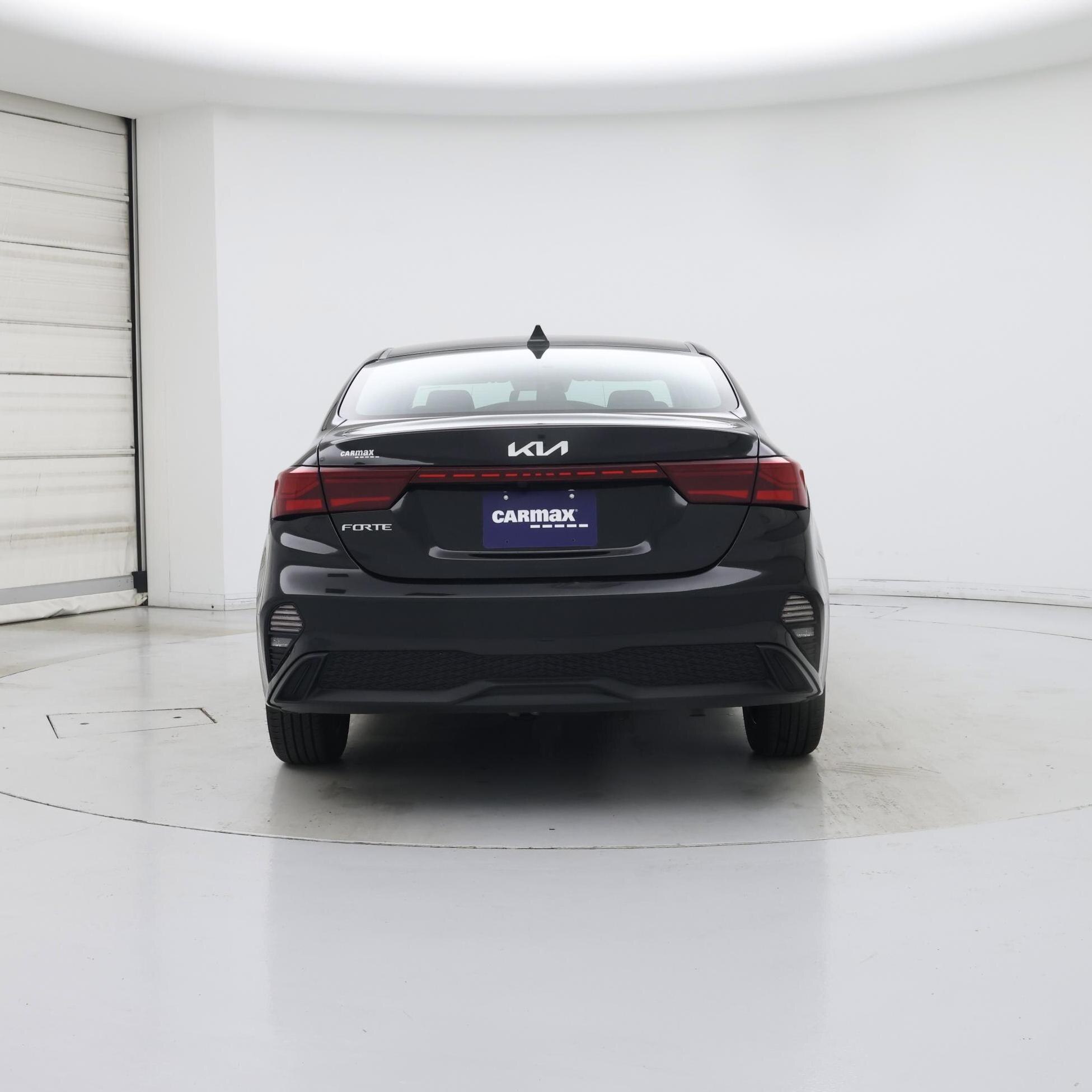 Thumbnail: 2023 Kia Forte - 6