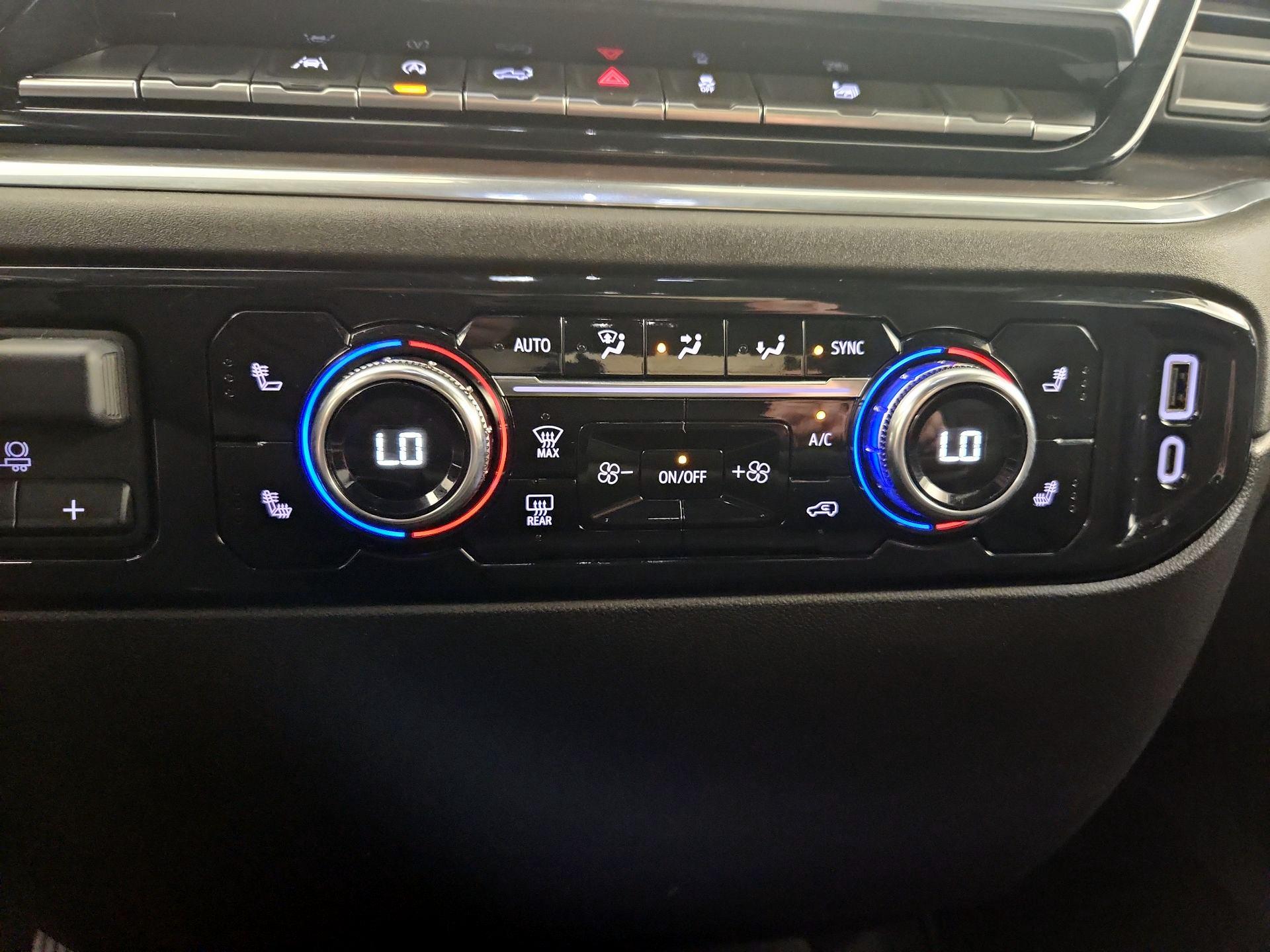 Thumbnail: 2025 GMC Sierra 1500 - 17