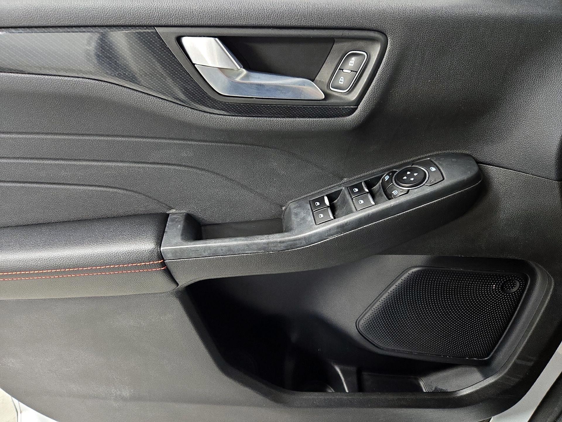 Thumbnail: 2023 Ford Escape - 12