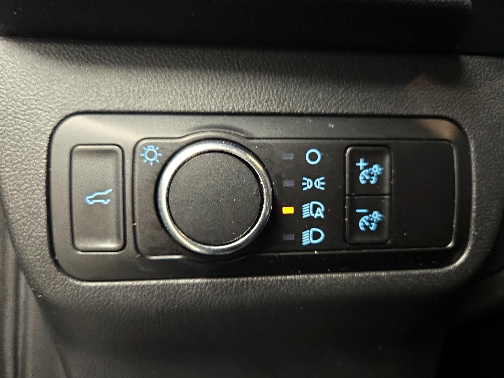 Thumbnail: 2023 Ford Escape - 13