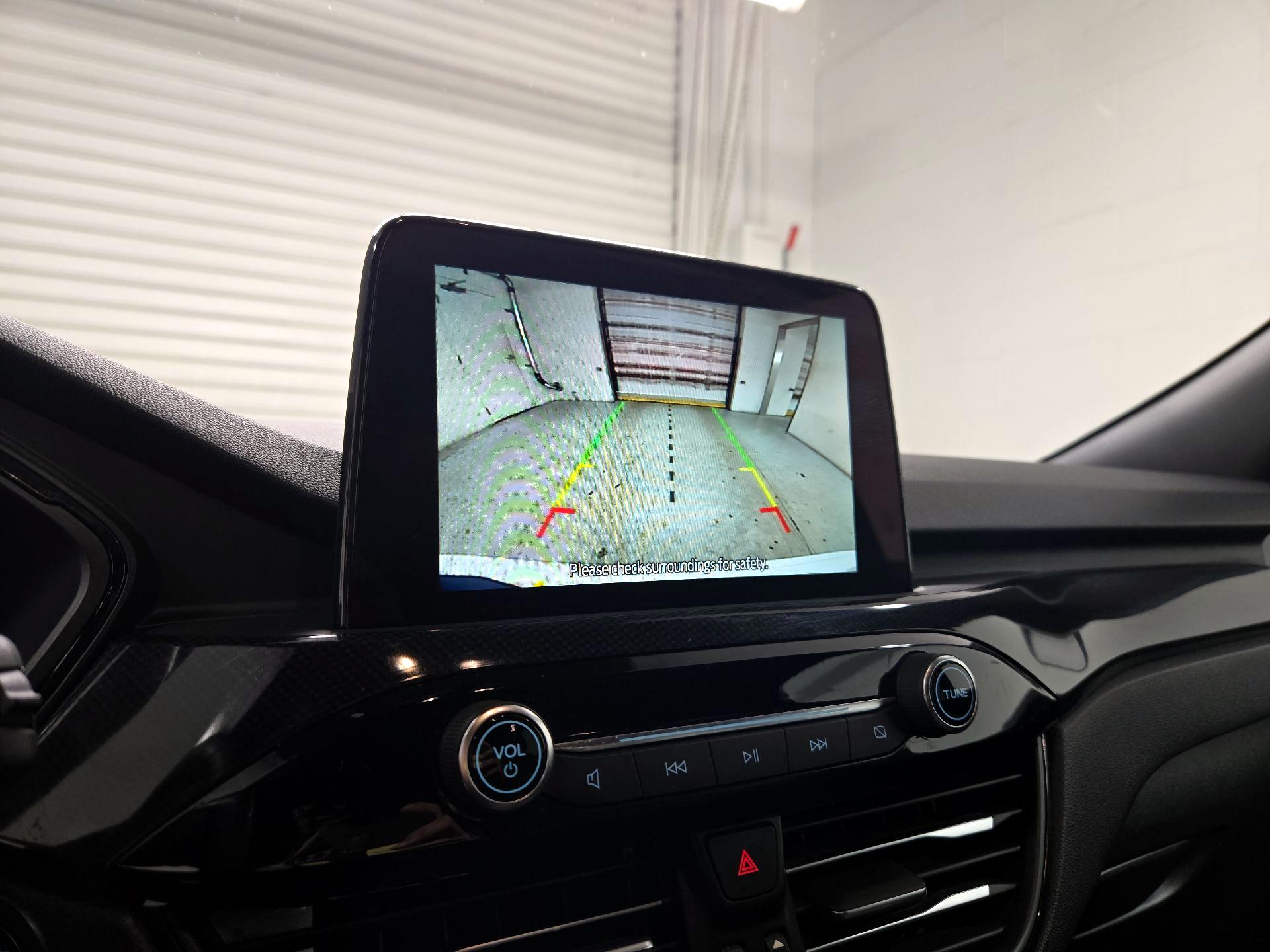 Thumbnail: 2023 Ford Escape - 14