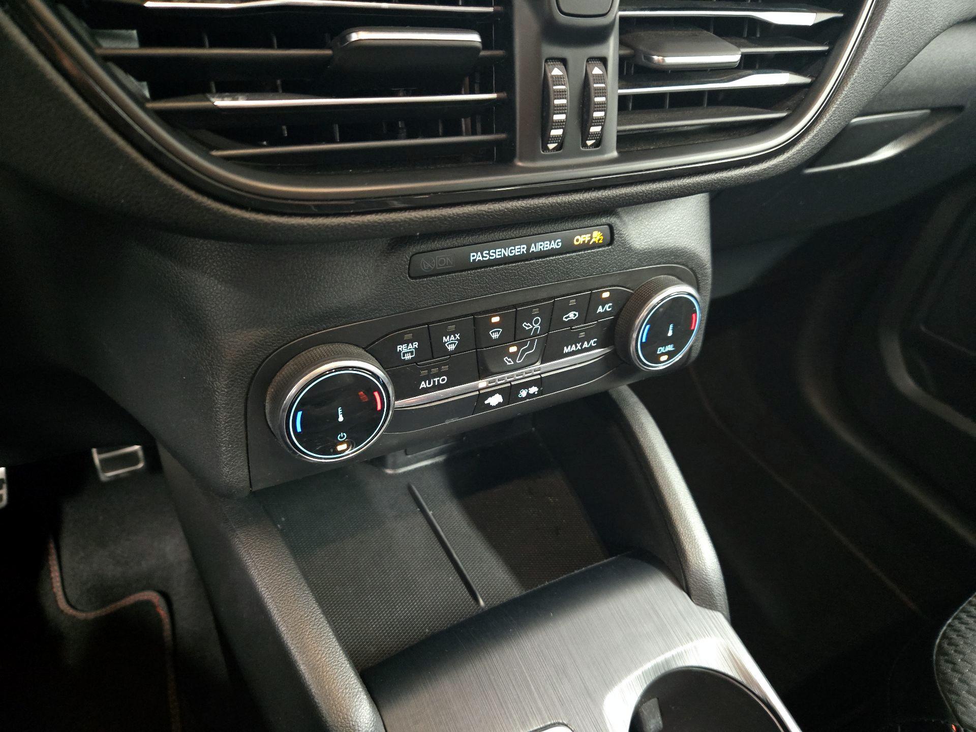 Thumbnail: 2023 Ford Escape - 16