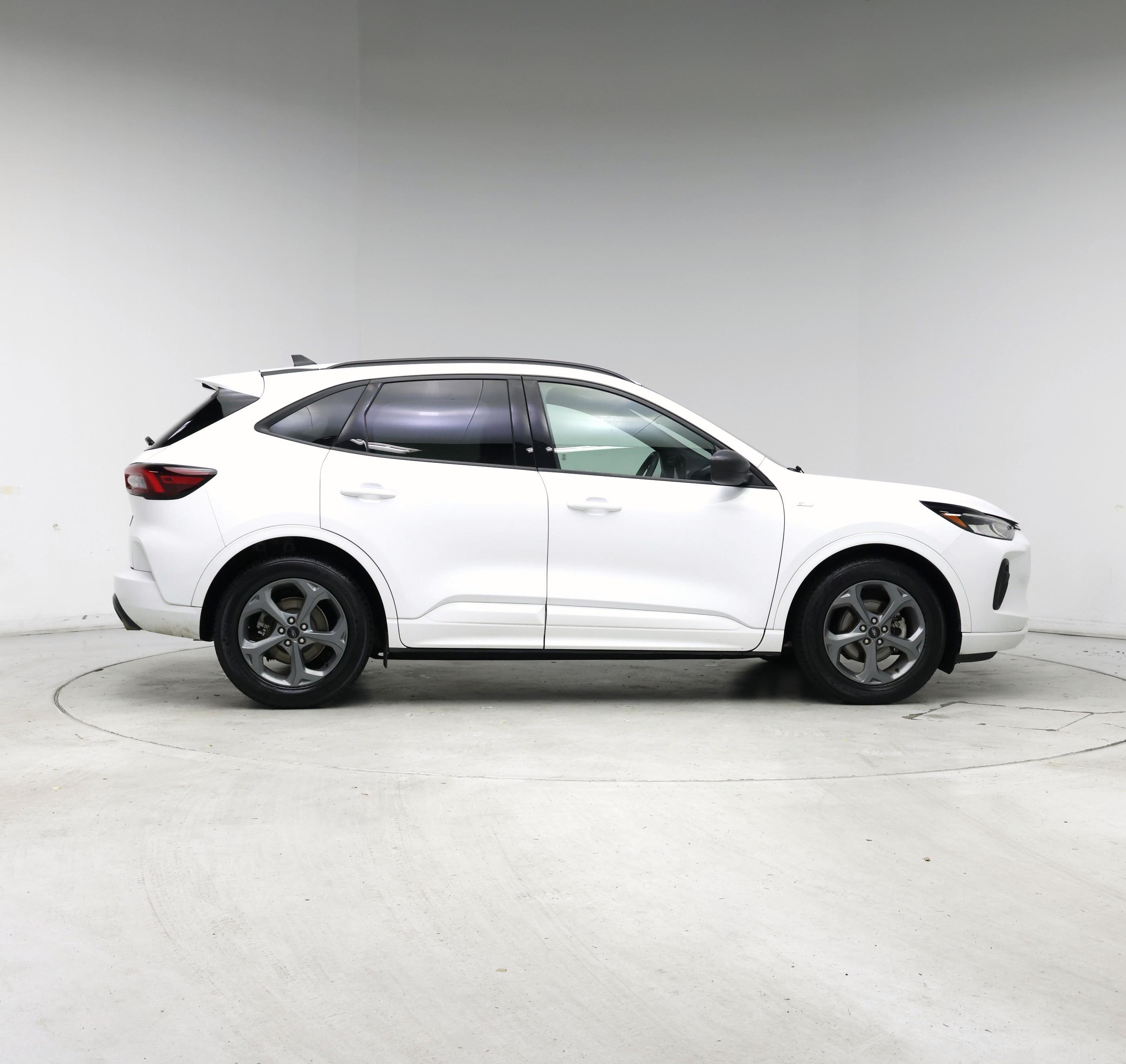 Thumbnail: 2023 Ford Escape - 7