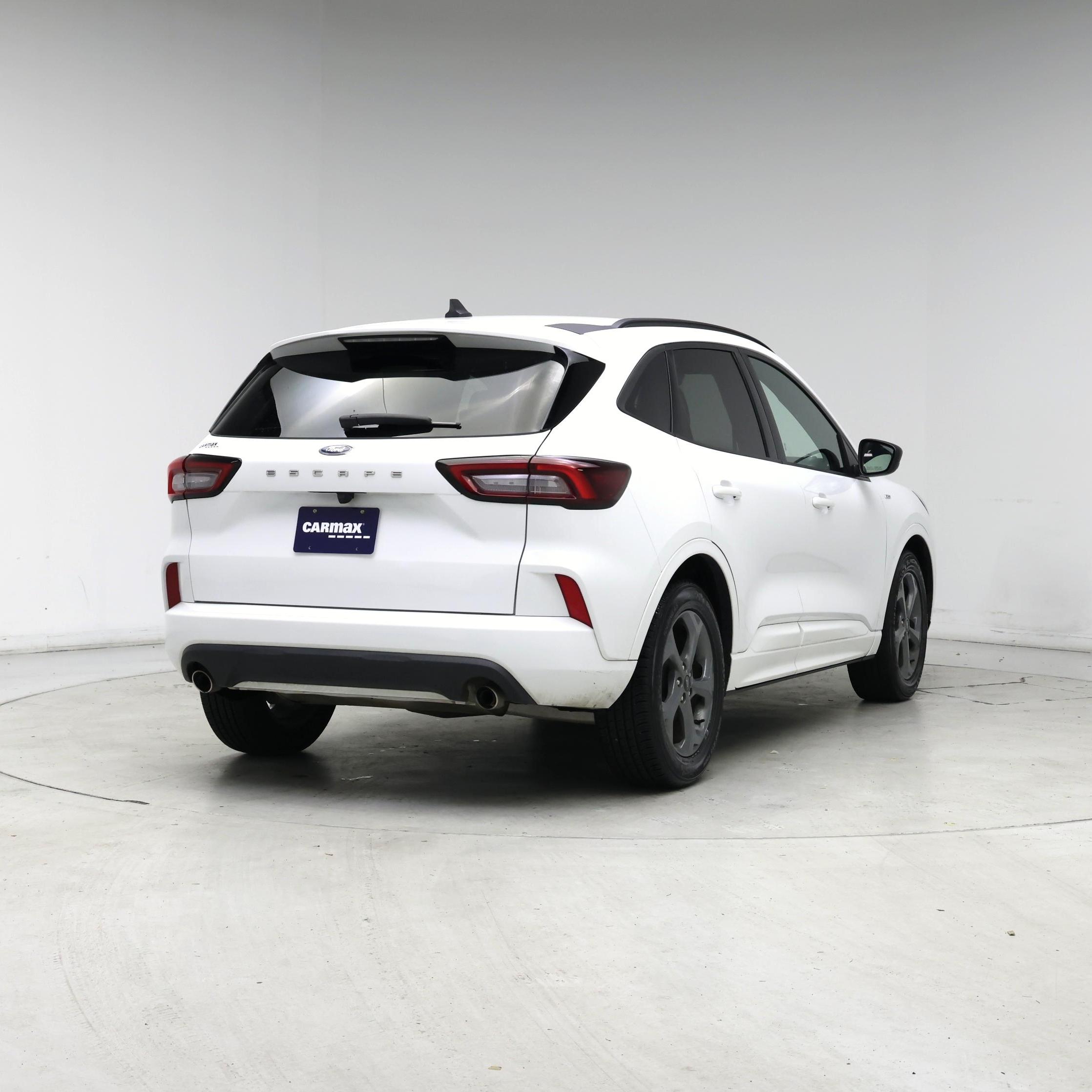 Thumbnail: 2023 Ford Escape - 8