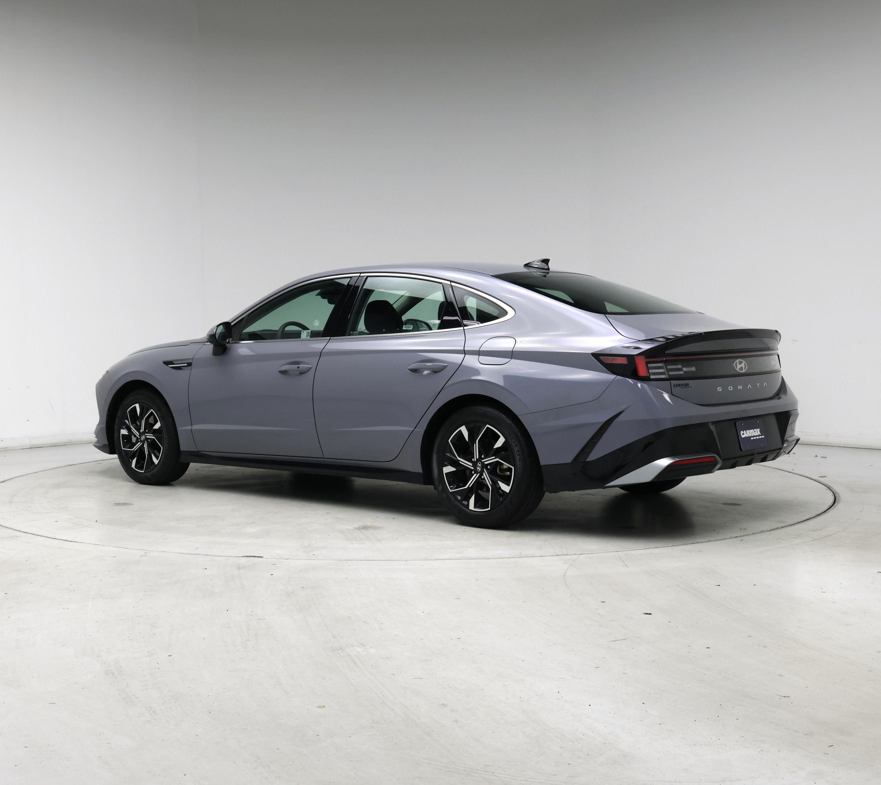 Thumbnail: 2025 Hyundai Sonata - 2