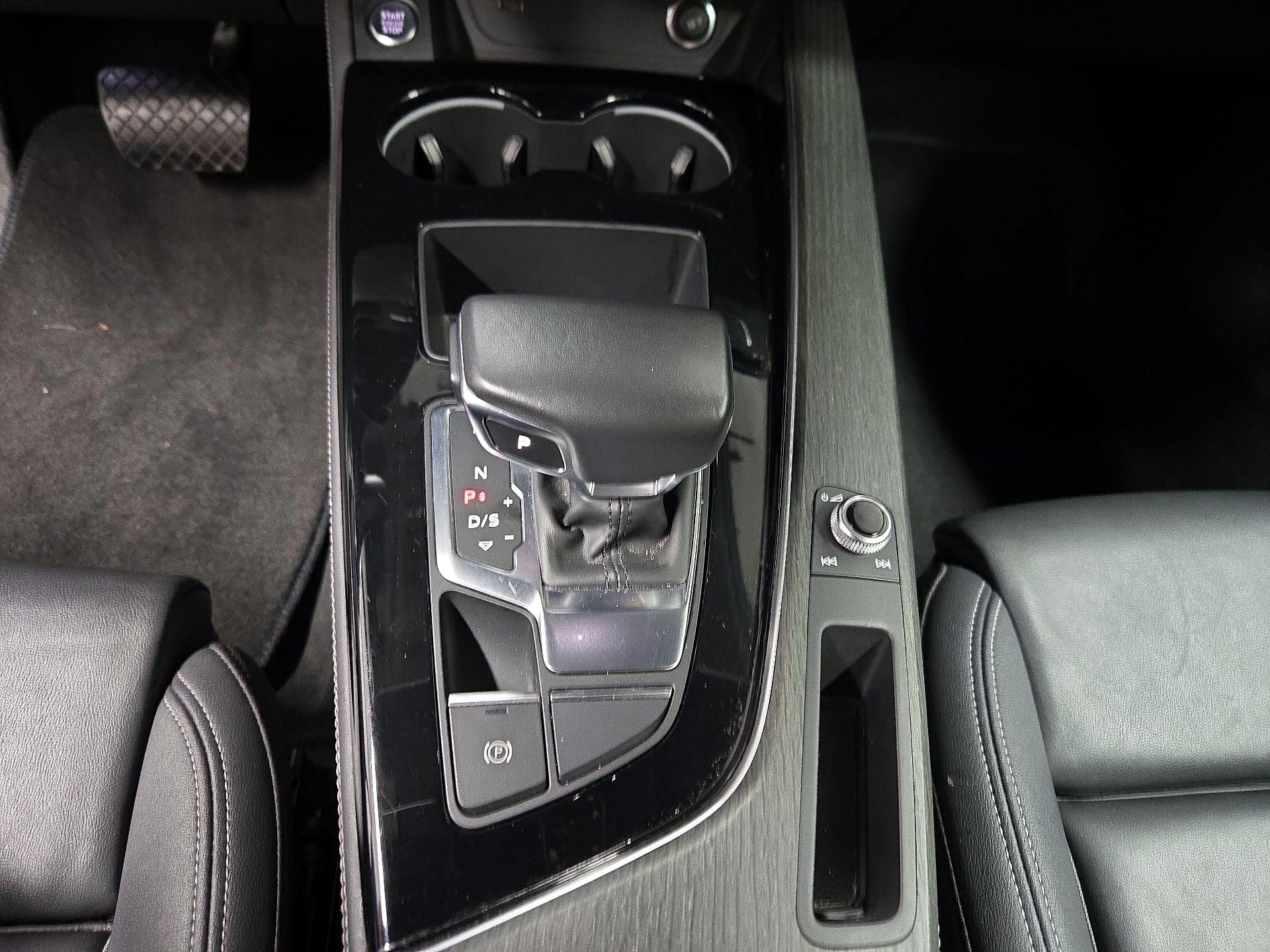 Thumbnail: 2024 Audi A4 - 17